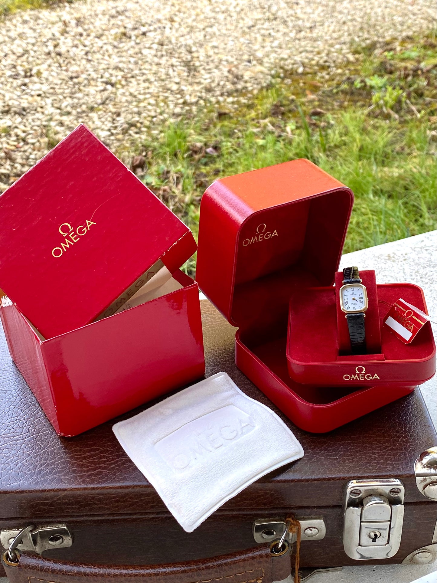 Omega DeVille Lady Quartz GoldFilled 10k - Cal.1130 Montre Dame Neuve NOS - Bracelet + Boîte + Boucle - 1980