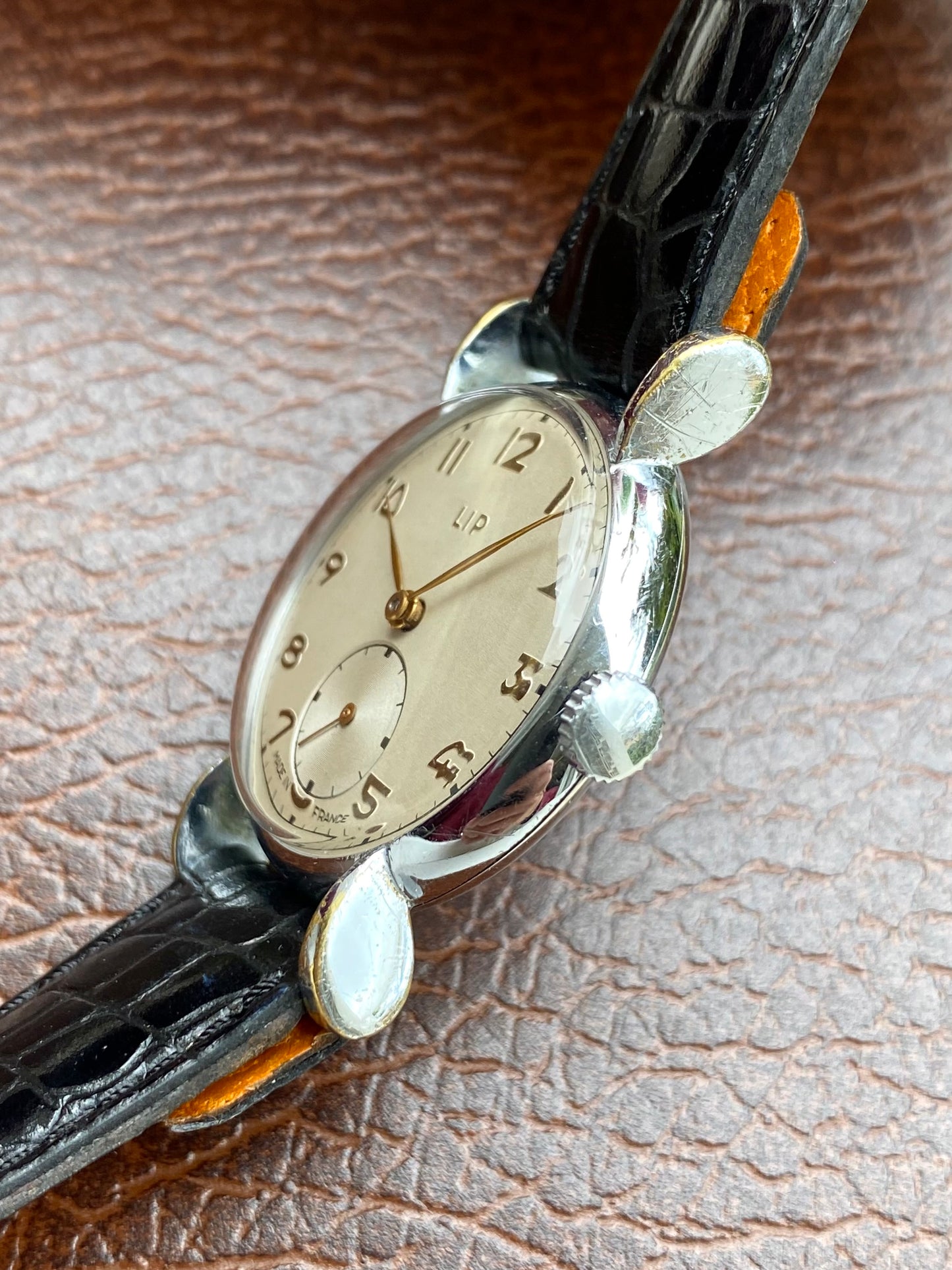 LIP R25 Montre Vintage Française Mécanique 1950
