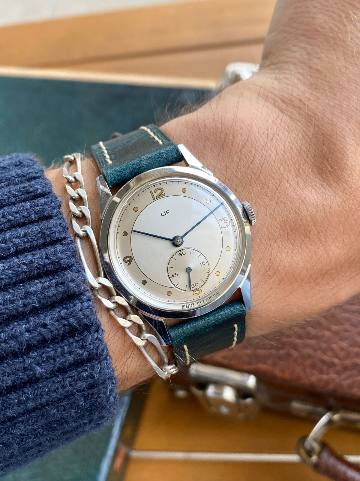 LIP R25 Made In France NOS Neuve de Stock Montre Vintage Mécanique 1940
