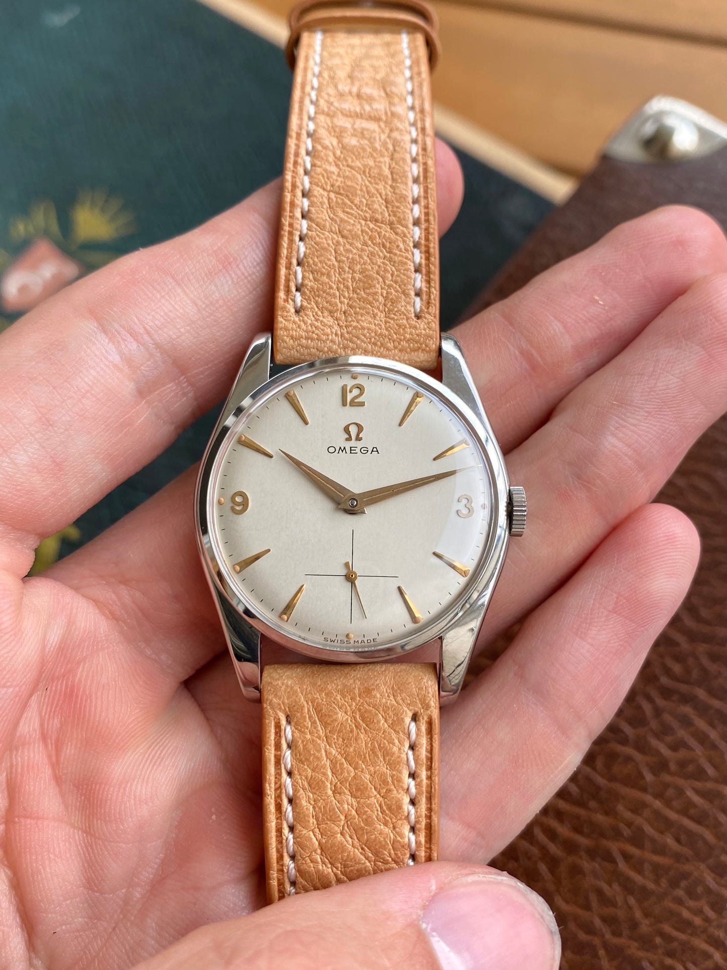 Omega NOS Neuve de Stock - Montre Vintage Suisse Mécanique Cal.410 - Ref. 2833SC - Boîte & Boucle - 1957
