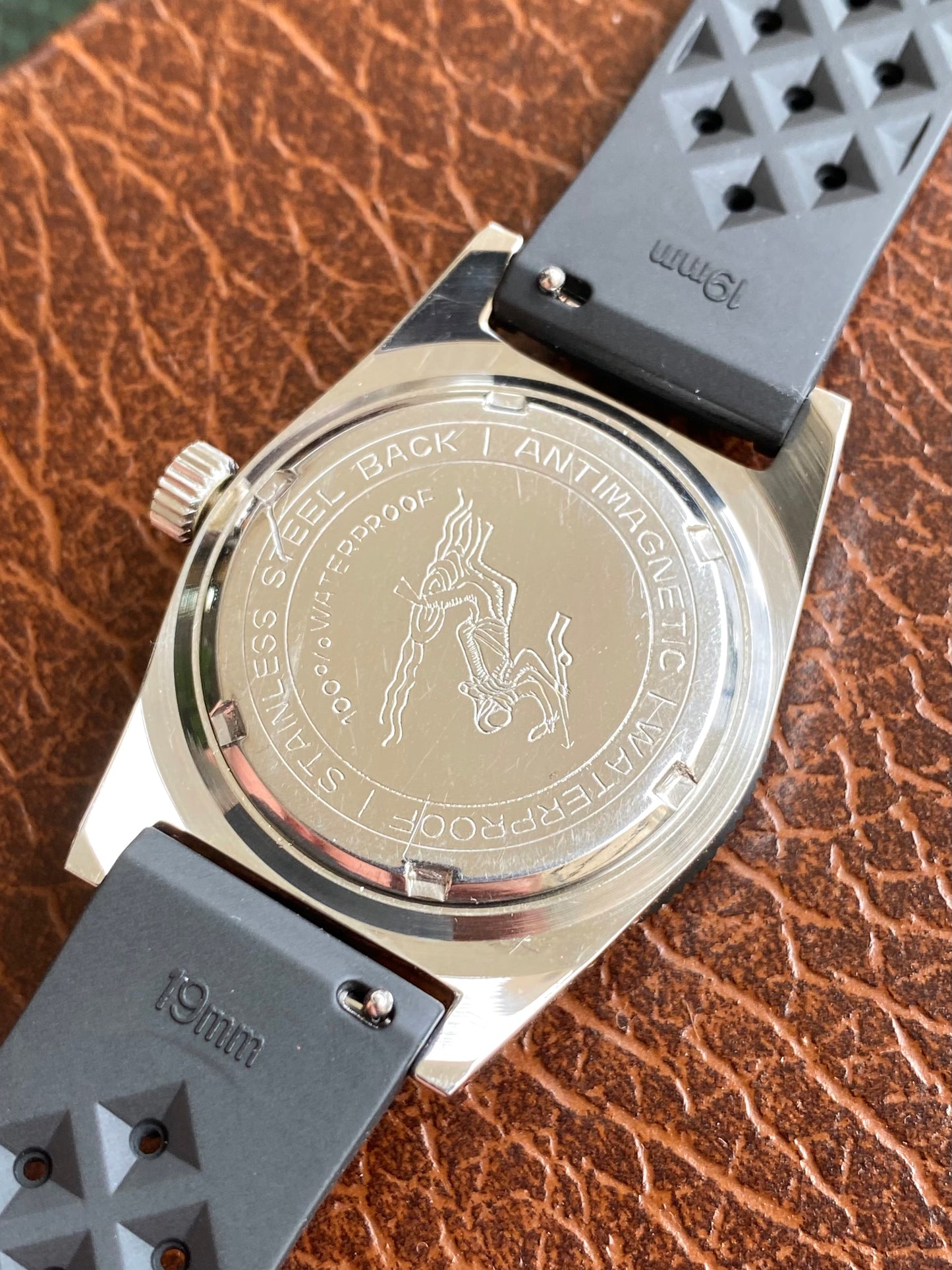 Yema Club Diver Sous-Marine Montre Vintage Mécanique Acier Cal. FE141-2 Plongée 1970