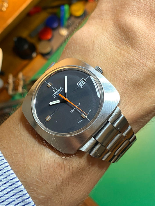 Omega Genève Automatic 166.081 Cal.565 Cadran Noir Racing Montre Vintage Mécanique 1969