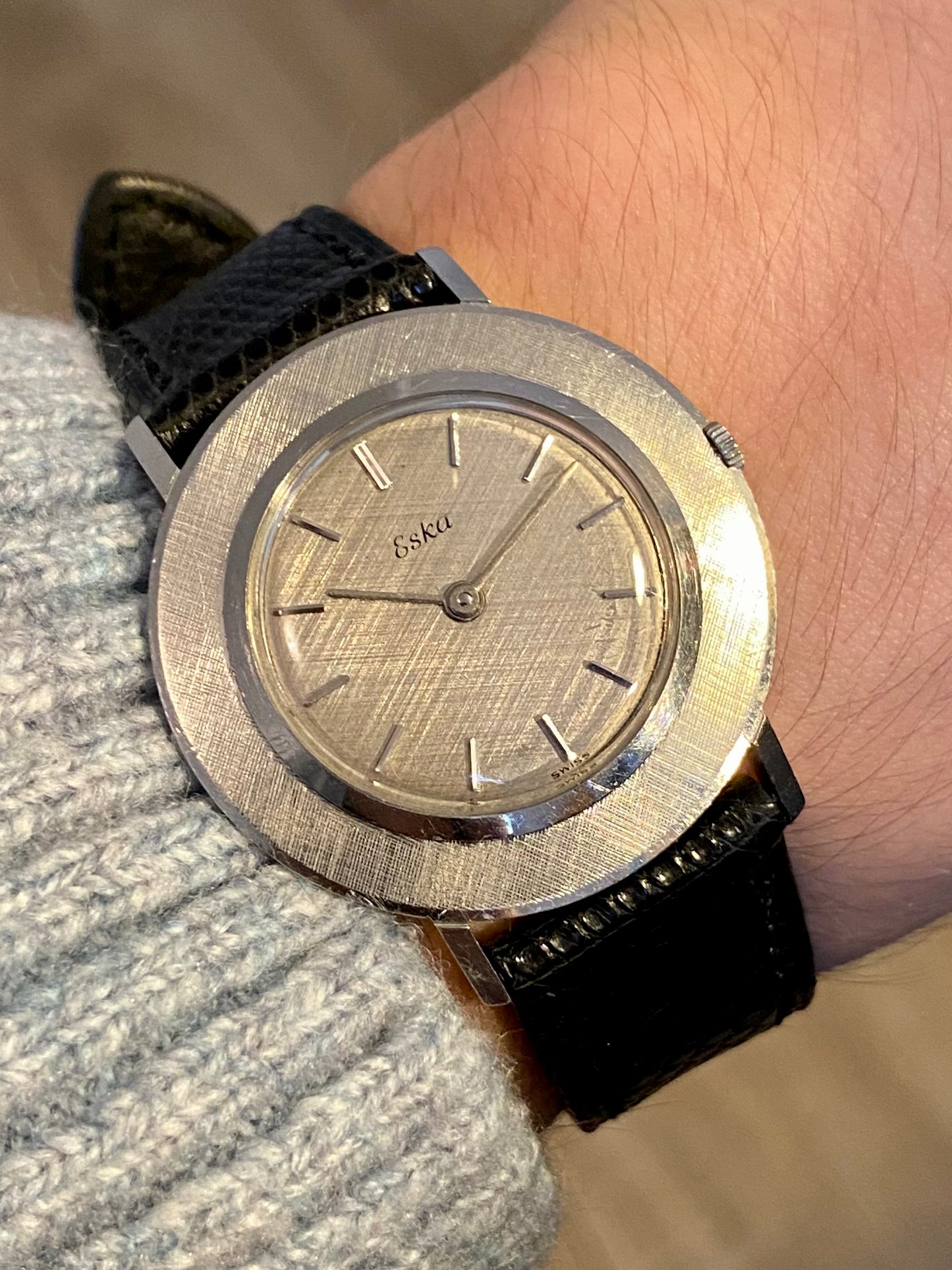 Eska Disco Volante "Soucoupe" Montre Vintage Mécanique Suisse 1960