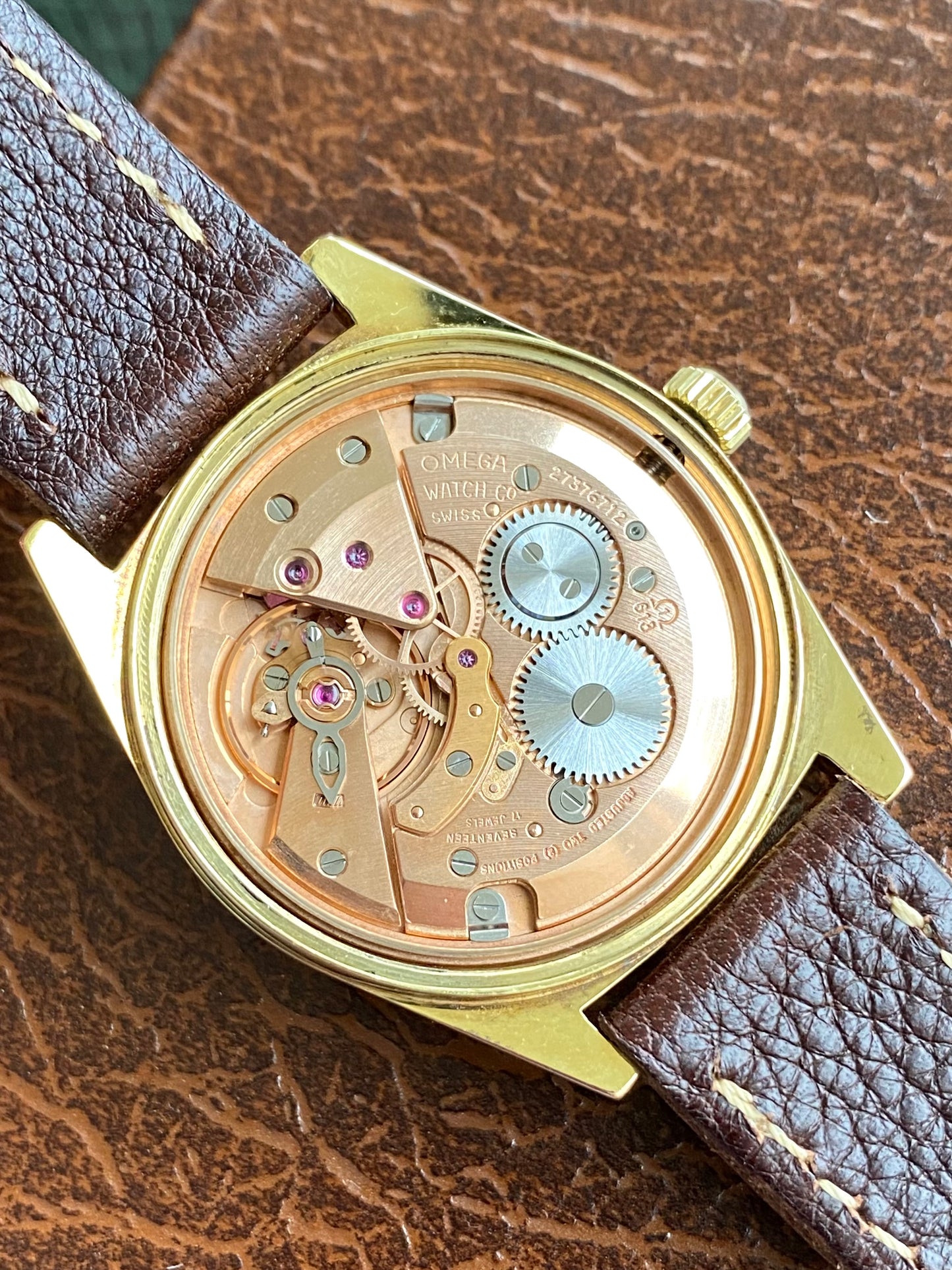 Omega Genève Plaqué Or - Cal. 613 Ref. 136.041 Montre Vintage Mécanique 1968