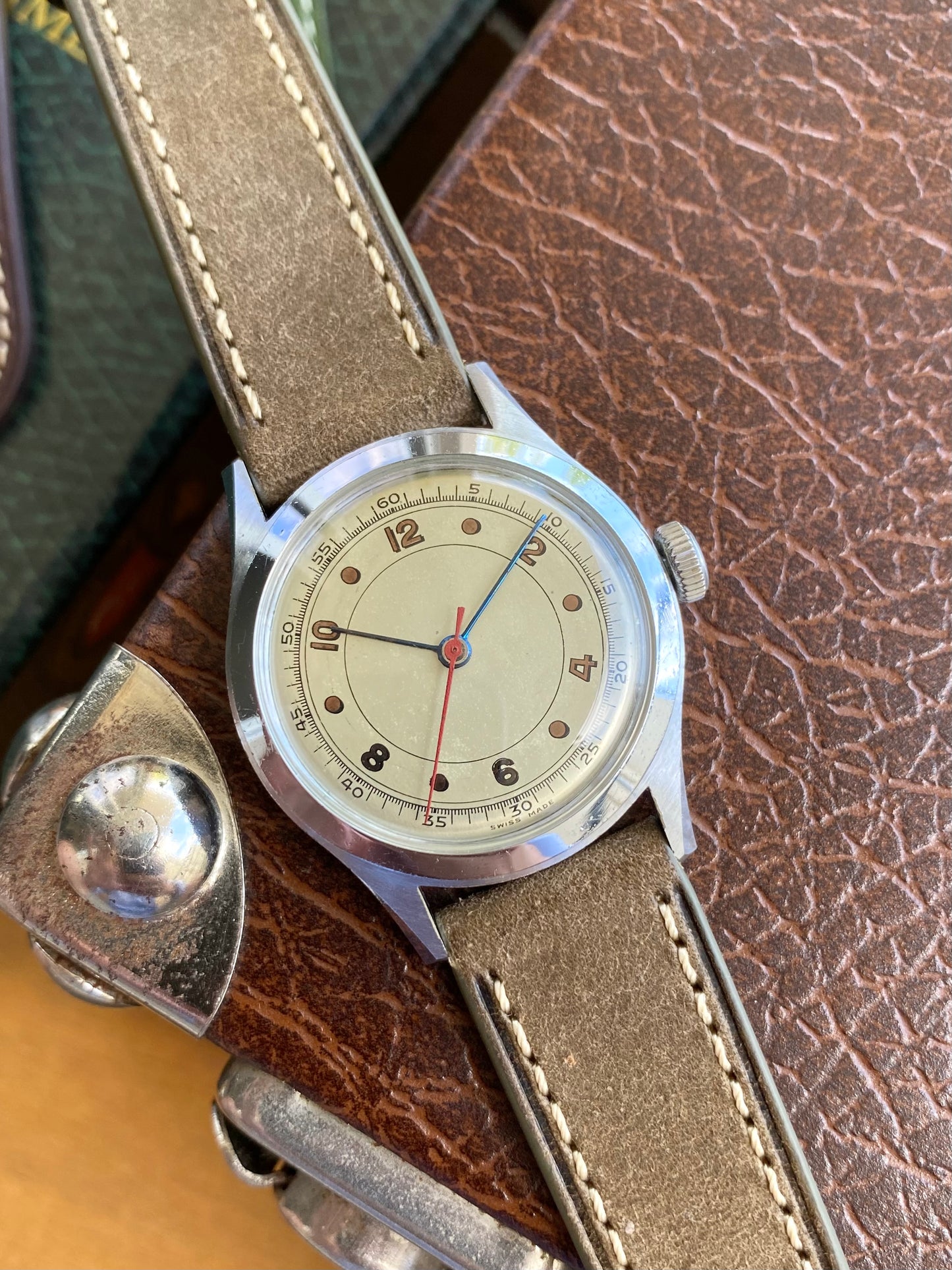 Montre Suisse Vintage Mécanique Anonyme Maxim - 1940