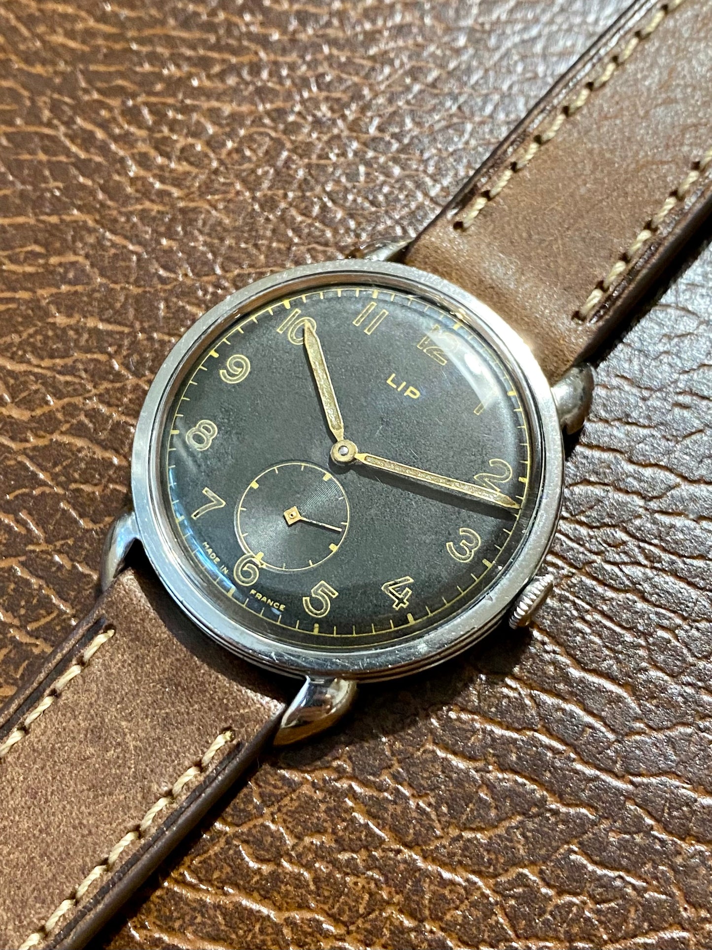 LIP Montre Vintage Mécanique Cal.R25 Français Cadran Noir 1950