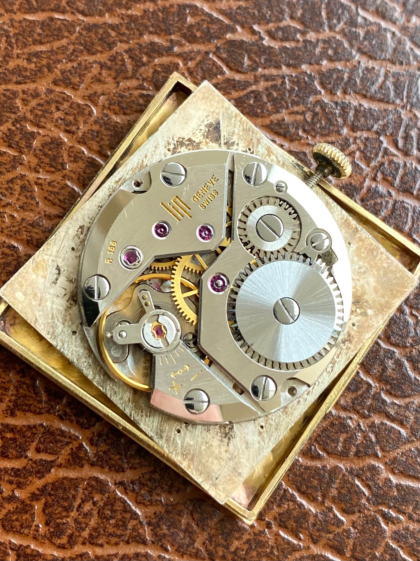 LIP Genève Or Rose 18k 750/1000 - Montre Vintage Carré Mécanique Cal.515 - 1960