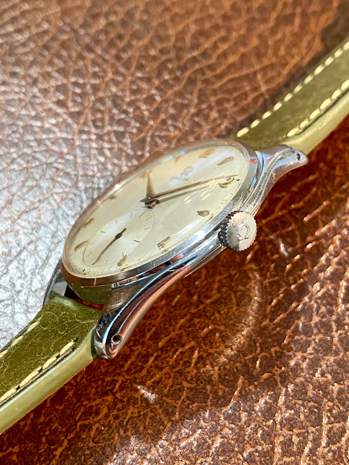 Omega Oversize 38,5mm Ref.2505-30 Montre Vintage Mécanique Cal.266 Jumbo 1955