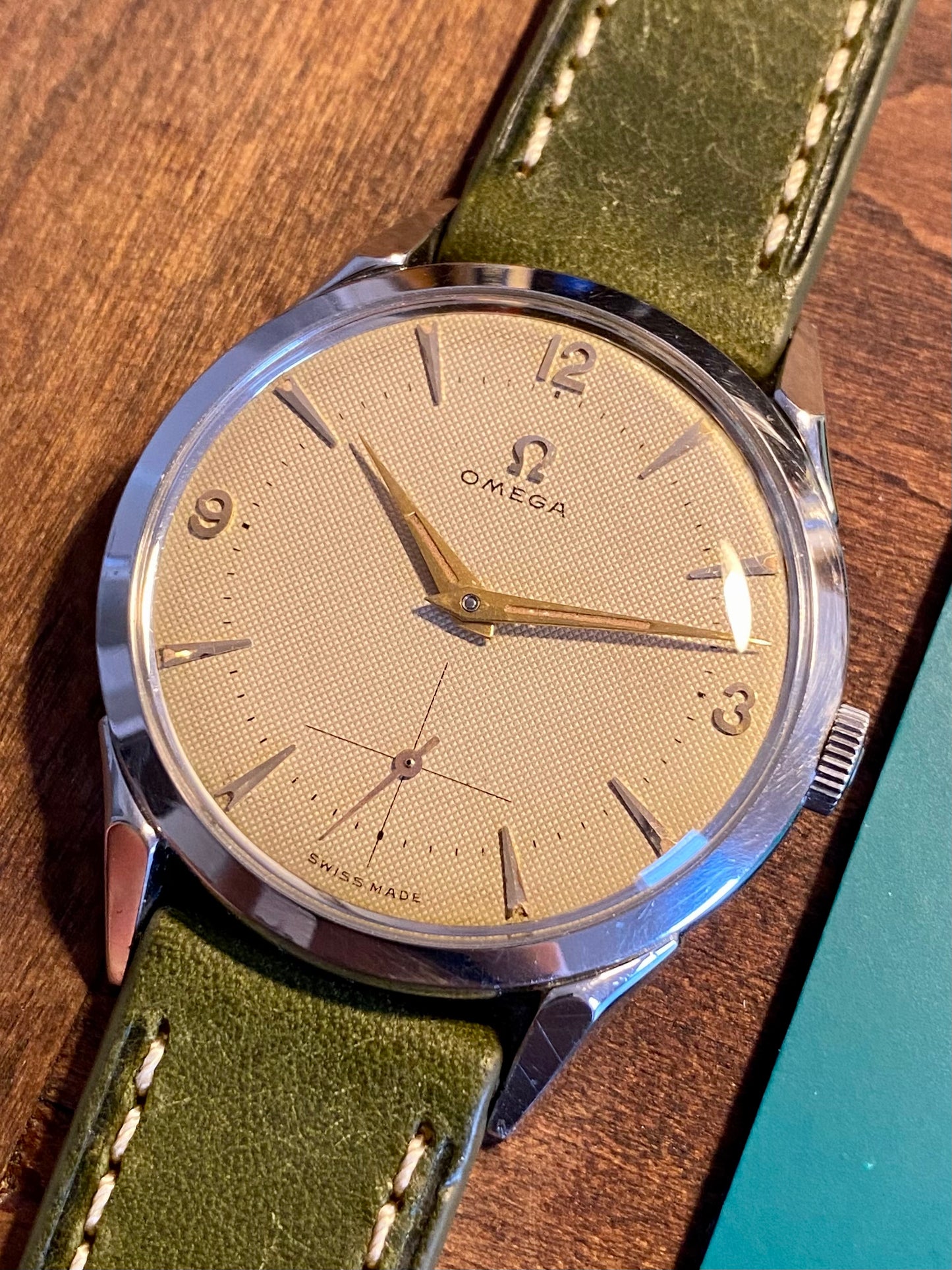 Omega 2605-16 Cadran Nid D’abeille "Honey Comb" Cal.266 Montre Vintage Mécanique 1954