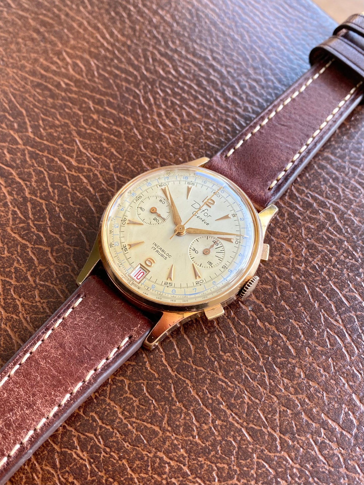 Difor Genève Chronographe Suisse Plaqué Or - Landeron 189 Date Montre Vintage Mécanique 1950