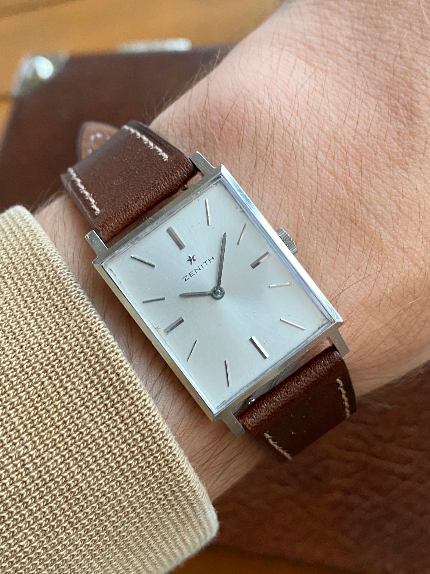 Zenith Tank Montre Rectangle Acier - Mouvement Mécanique - 1960