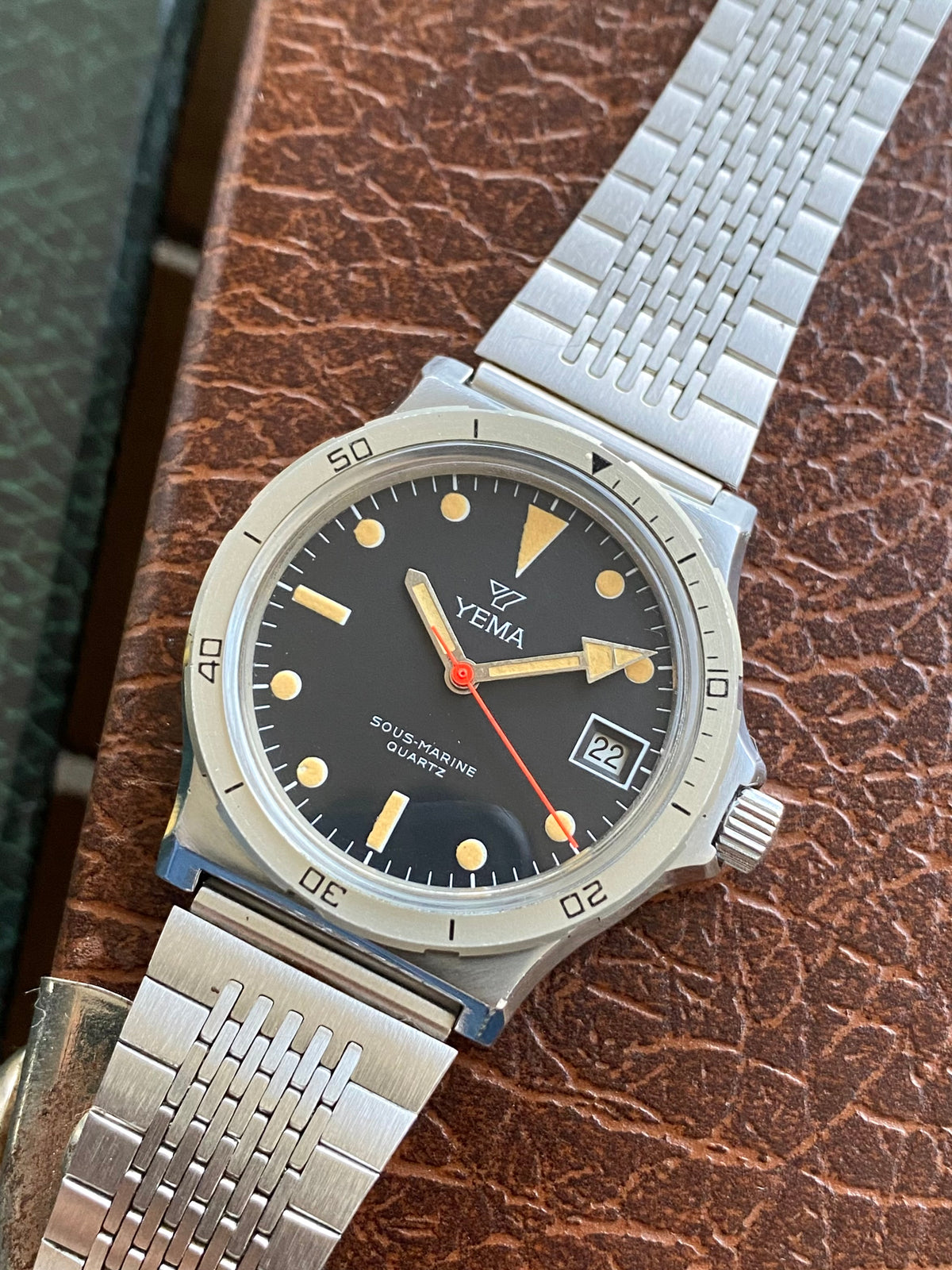 Yema France Sous-Marine - FE6121 Montre Vintage Quartz 1980