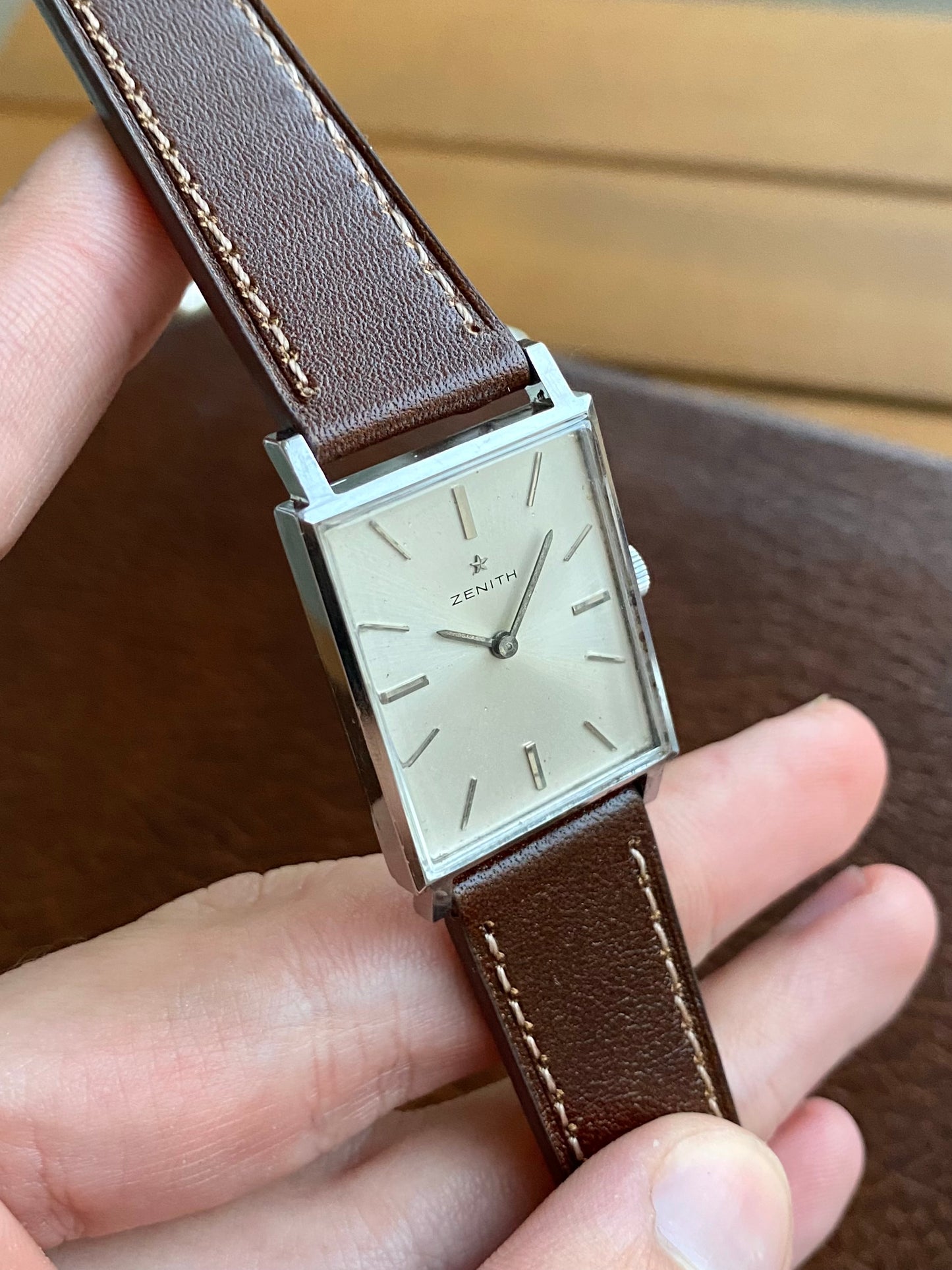 Zenith Tank Montre Rectangle Acier - Mouvement Mécanique - 1960