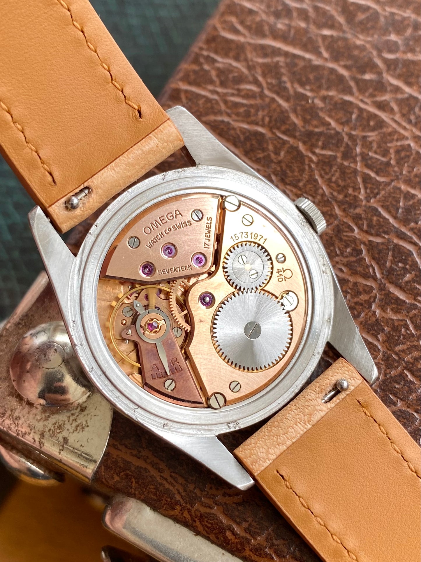 Omega NOS Neuve de Stock - Montre Vintage Suisse Mécanique Cal.410 - Ref. 2833SC - Boîte & Boucle - 1957