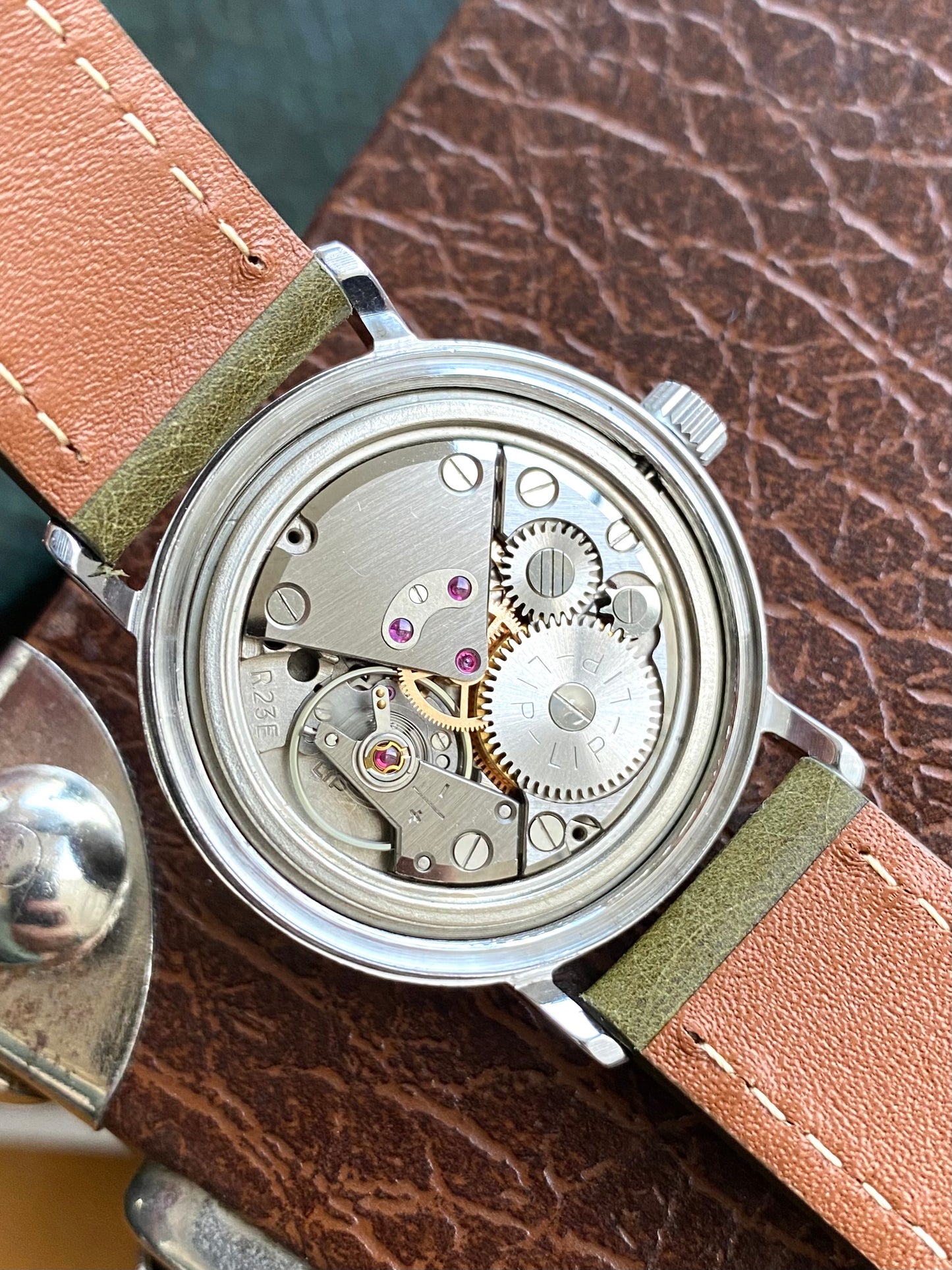 LIP France Montre Vintage Mécanique Acier Calibre R23 1960