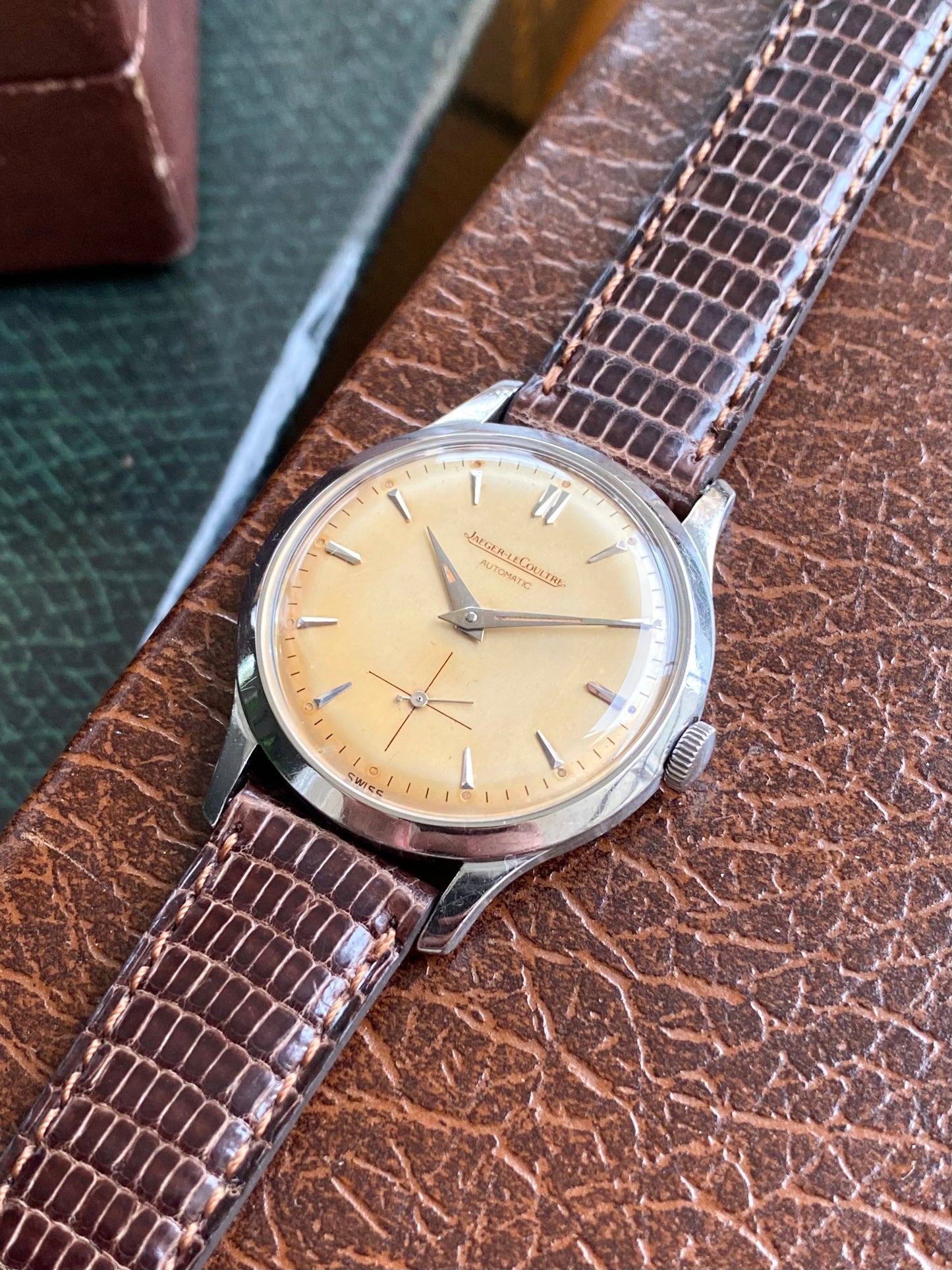 Jaeger-LeCoultre Bumper Automatic Cal. 812 Montre Vintage Mécanique Suisse