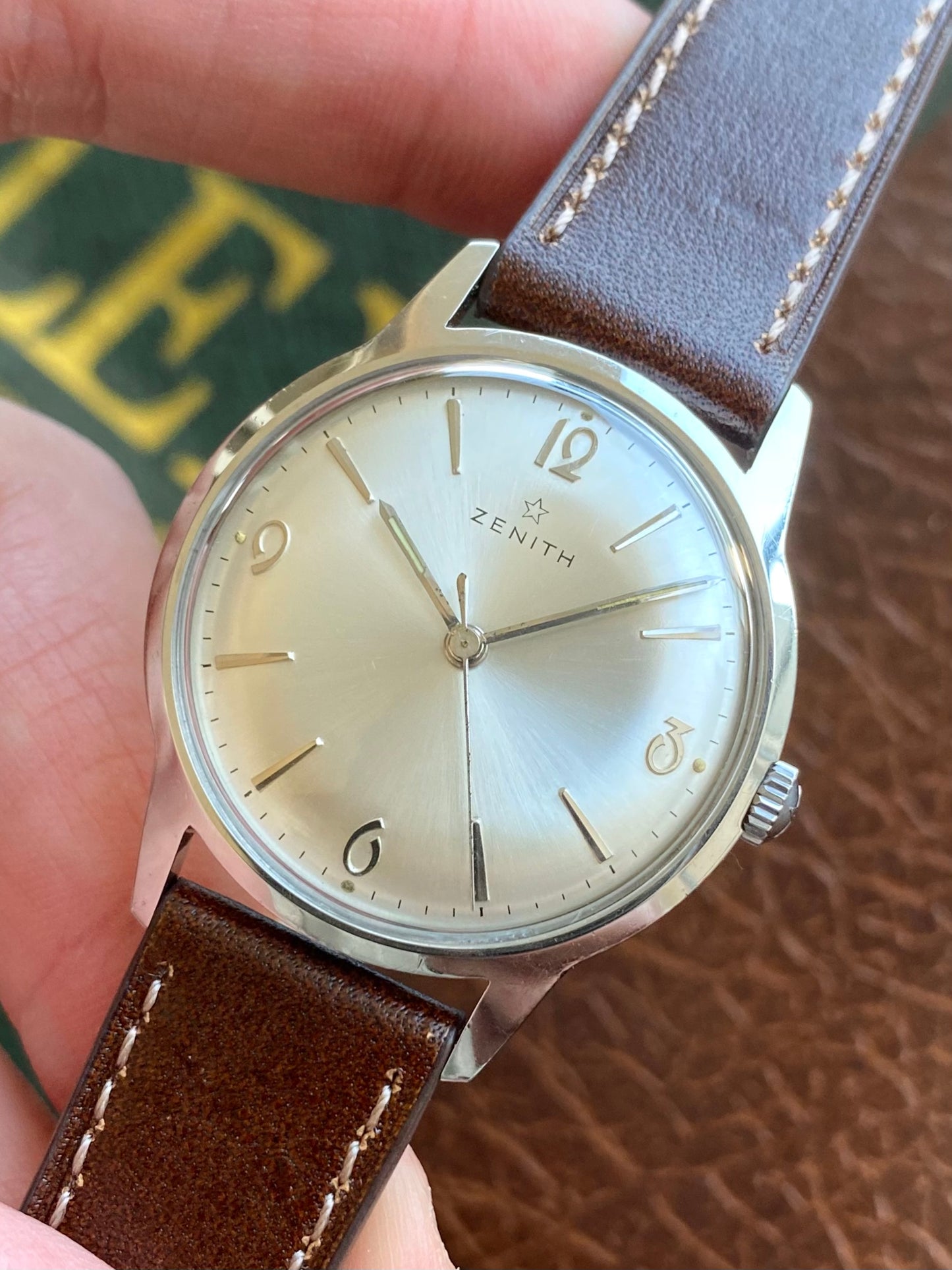 Zenith Montre Vintage Mécanique Cal.2542 Acier 1960