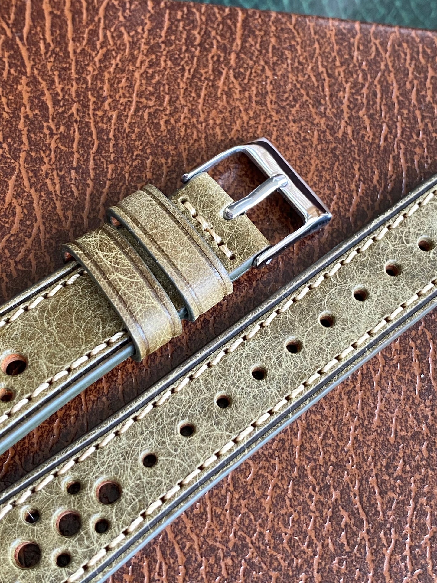 Bracelet de Montre Vintage - VERT Rallye Sport 18mm - Cuir Véritable Ajouré