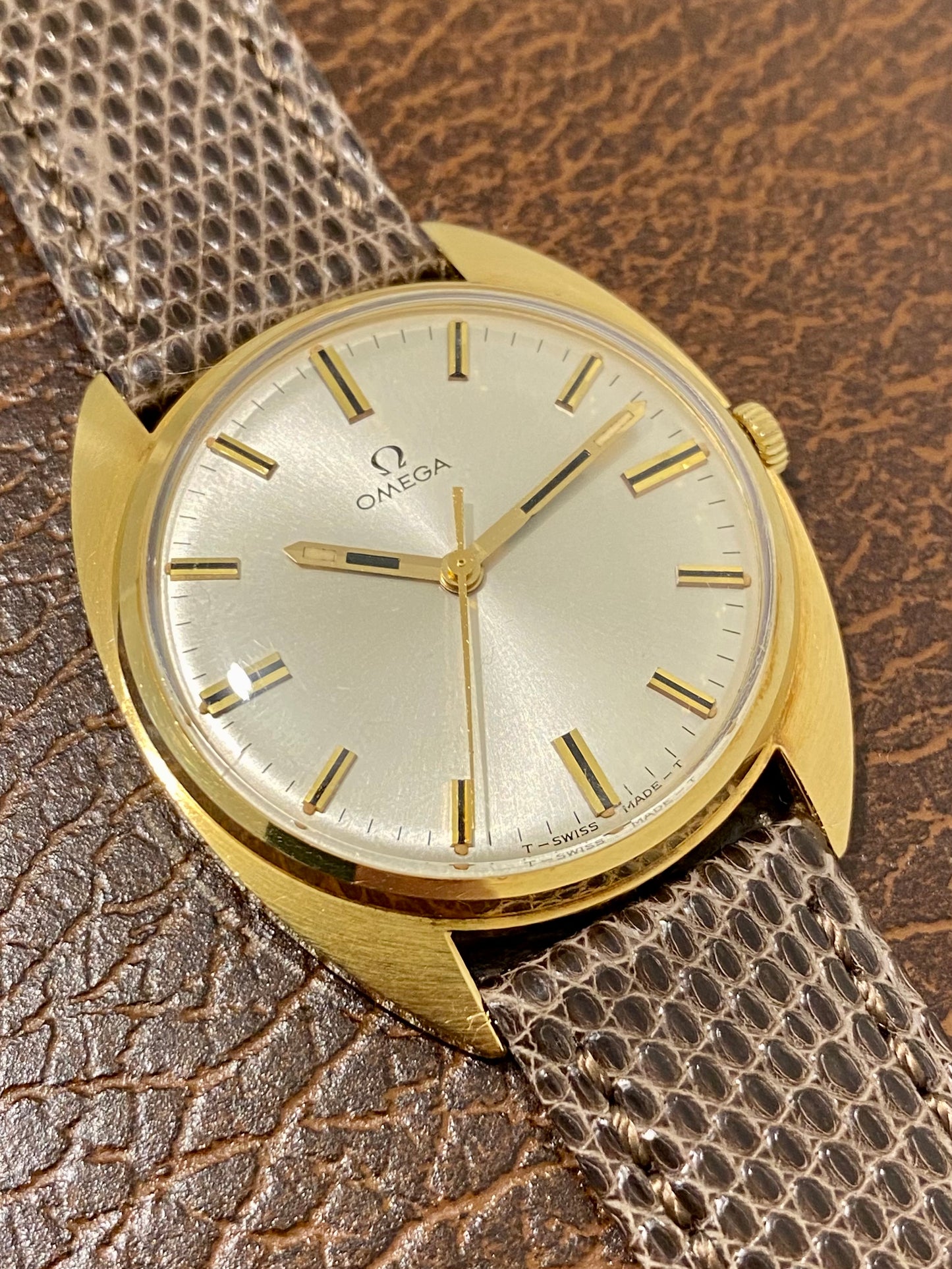 Omega 18k 750/1000 Or Jaune 131-90001 Montre Vintage Cal.601 Mécanique 1969