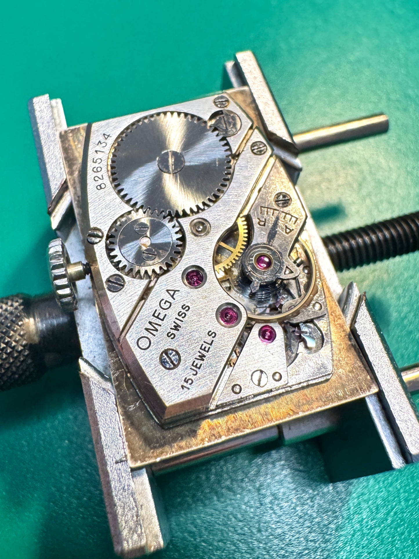 Omega T17 Fab Suisse NOS - New Old Stock Neuve - Montre Vintage Mécanique Rectangle 1936