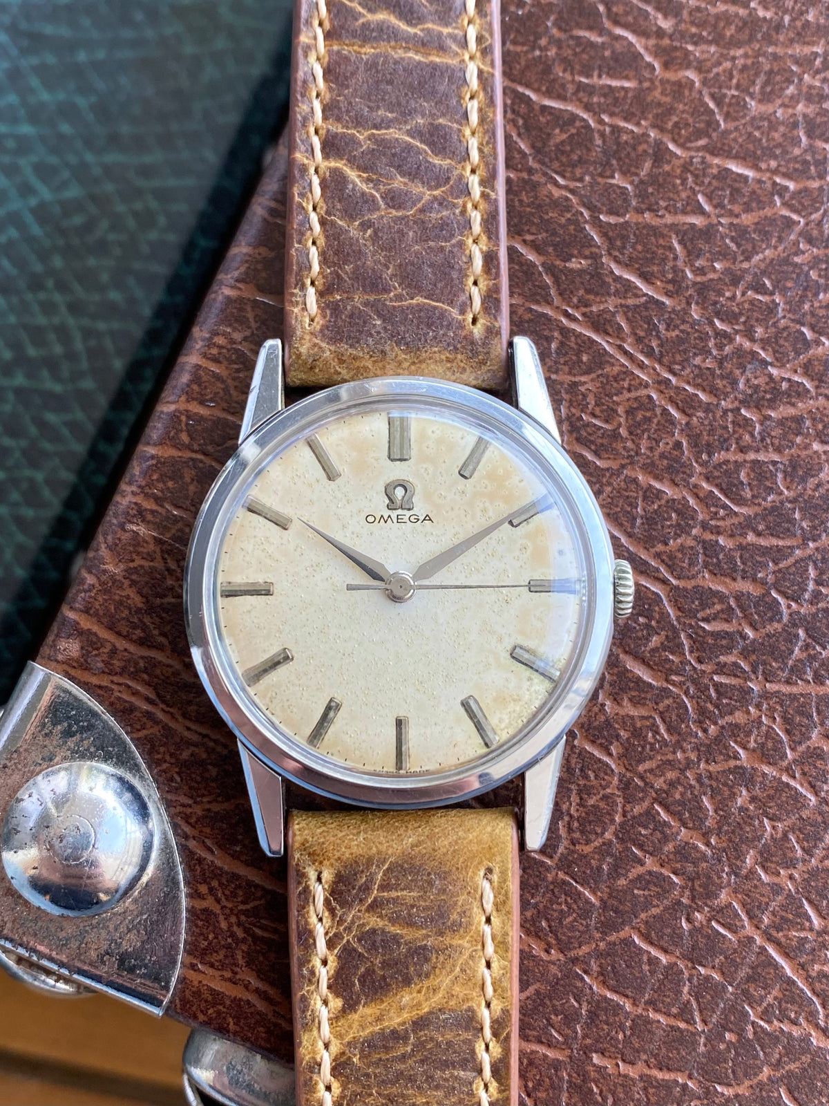 Omega Ref. 14714-6-SC Cal. 285 Montre Vintage Mécanique Patinée Acier 1961