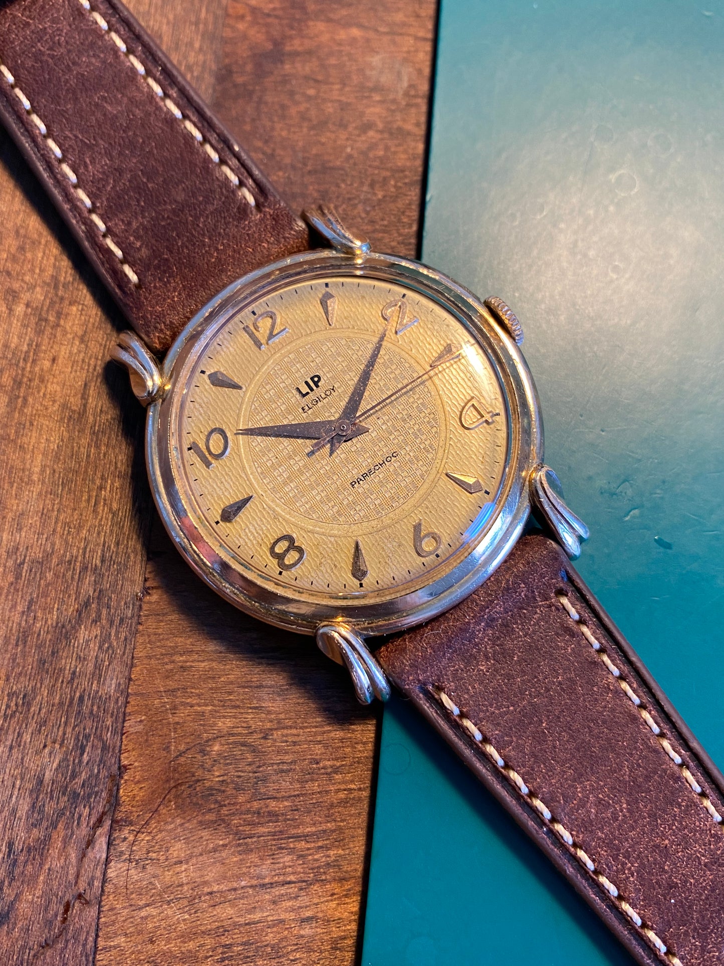 LIP Oversize "Jumbo" 37,7mm Elgiloy PareChoc R25 Montre Vintage Mécanique 1950