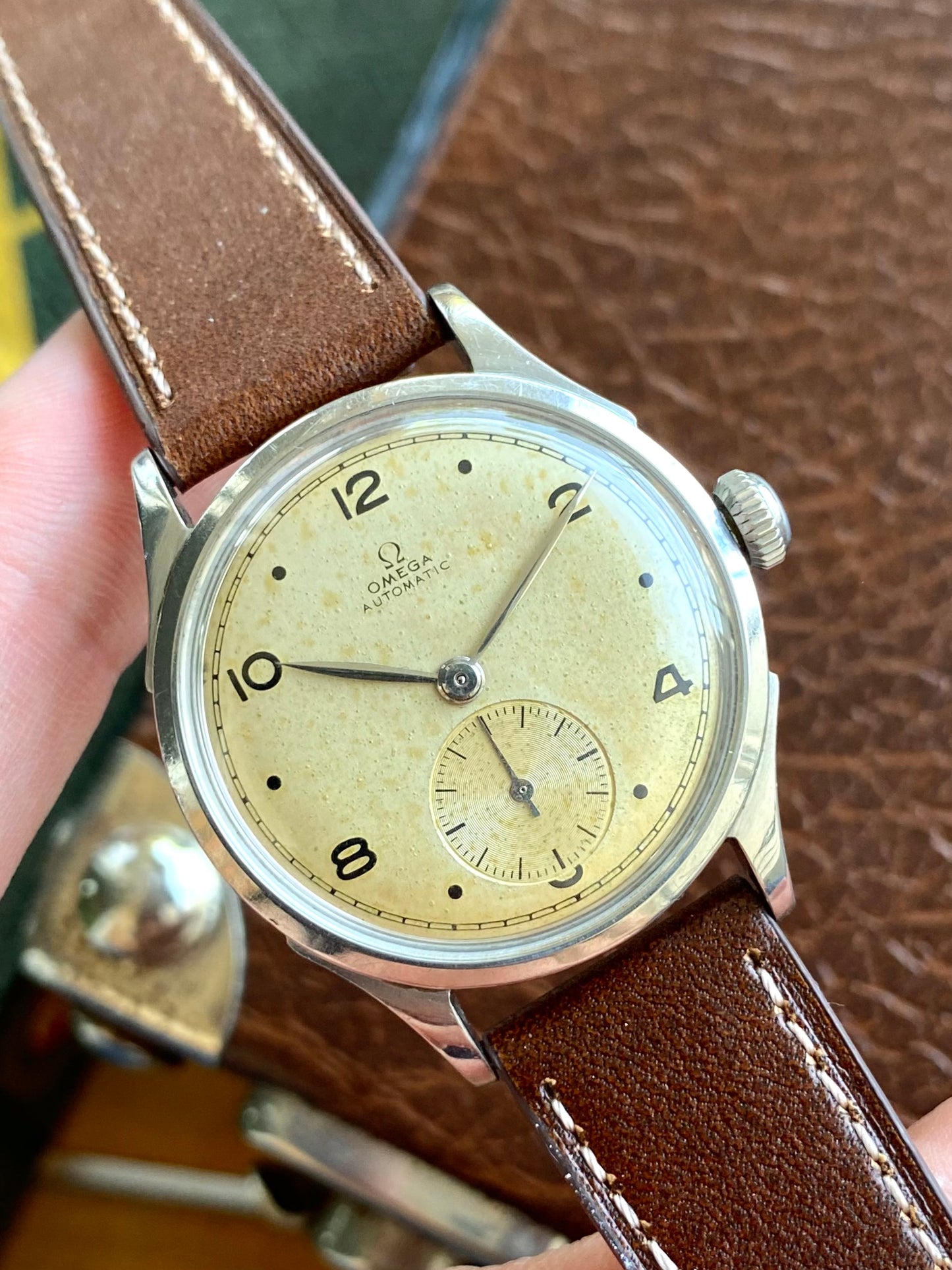 Omega Bumper Automatic Ref. 2375 Montre Vintage Mécanique Patinée 28.10RA - 1945