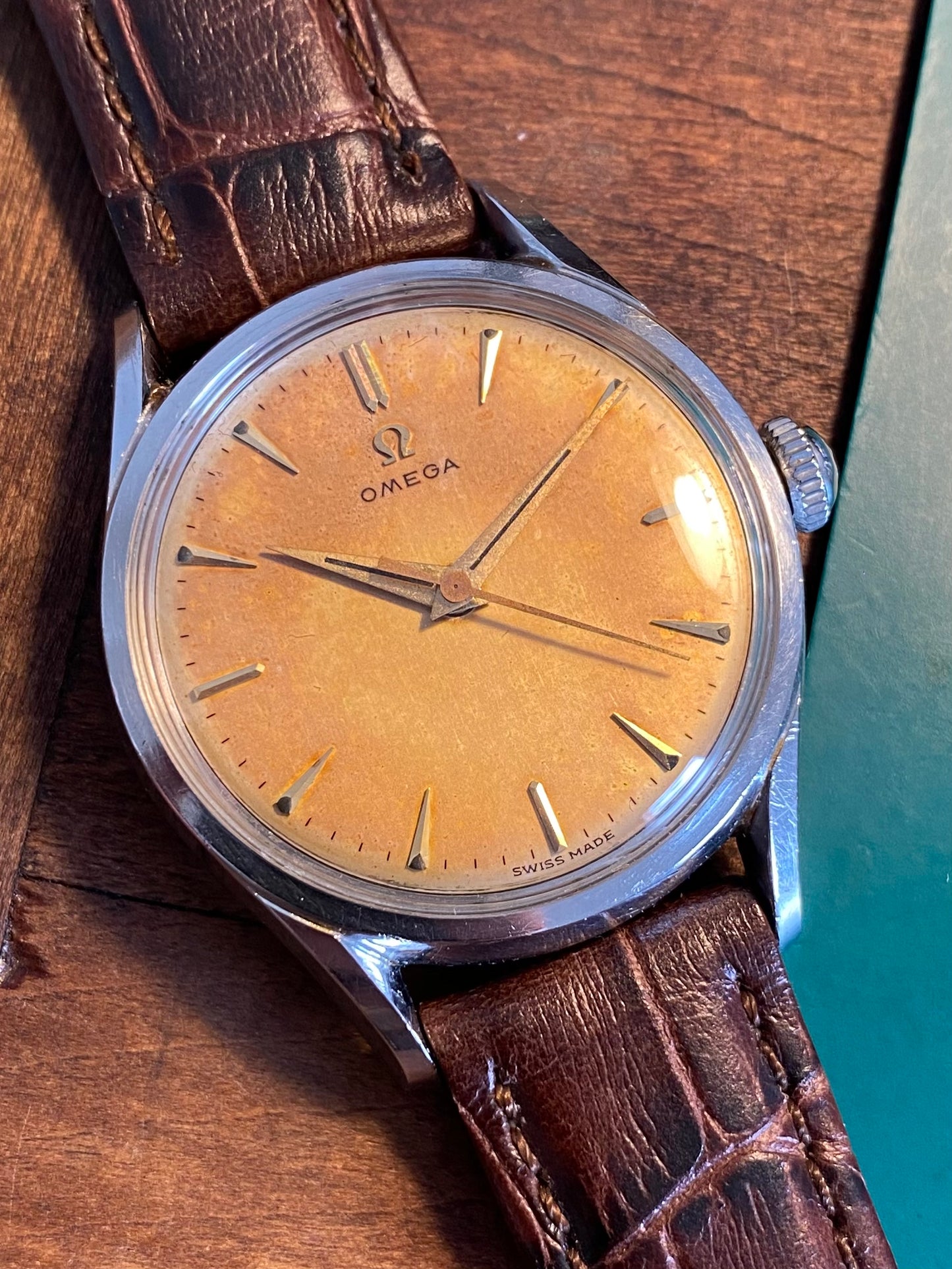 Omega 2830-2SC Tropical Dial Cal.420 Montre Vintage Mécanique 1956
