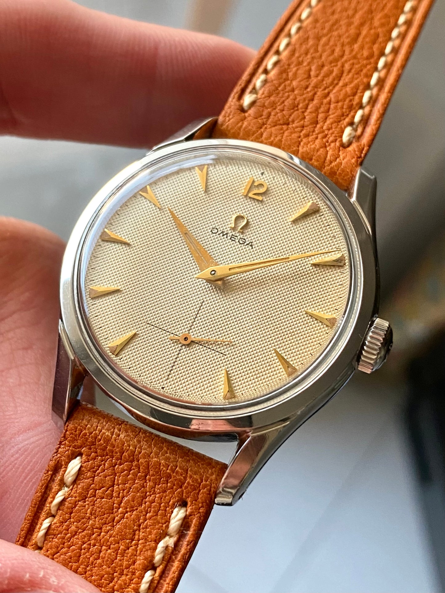 Omega Ref. 2639-13 Cal.266 Montre Vintage Mécanique Cadran HoneyComb - 1953