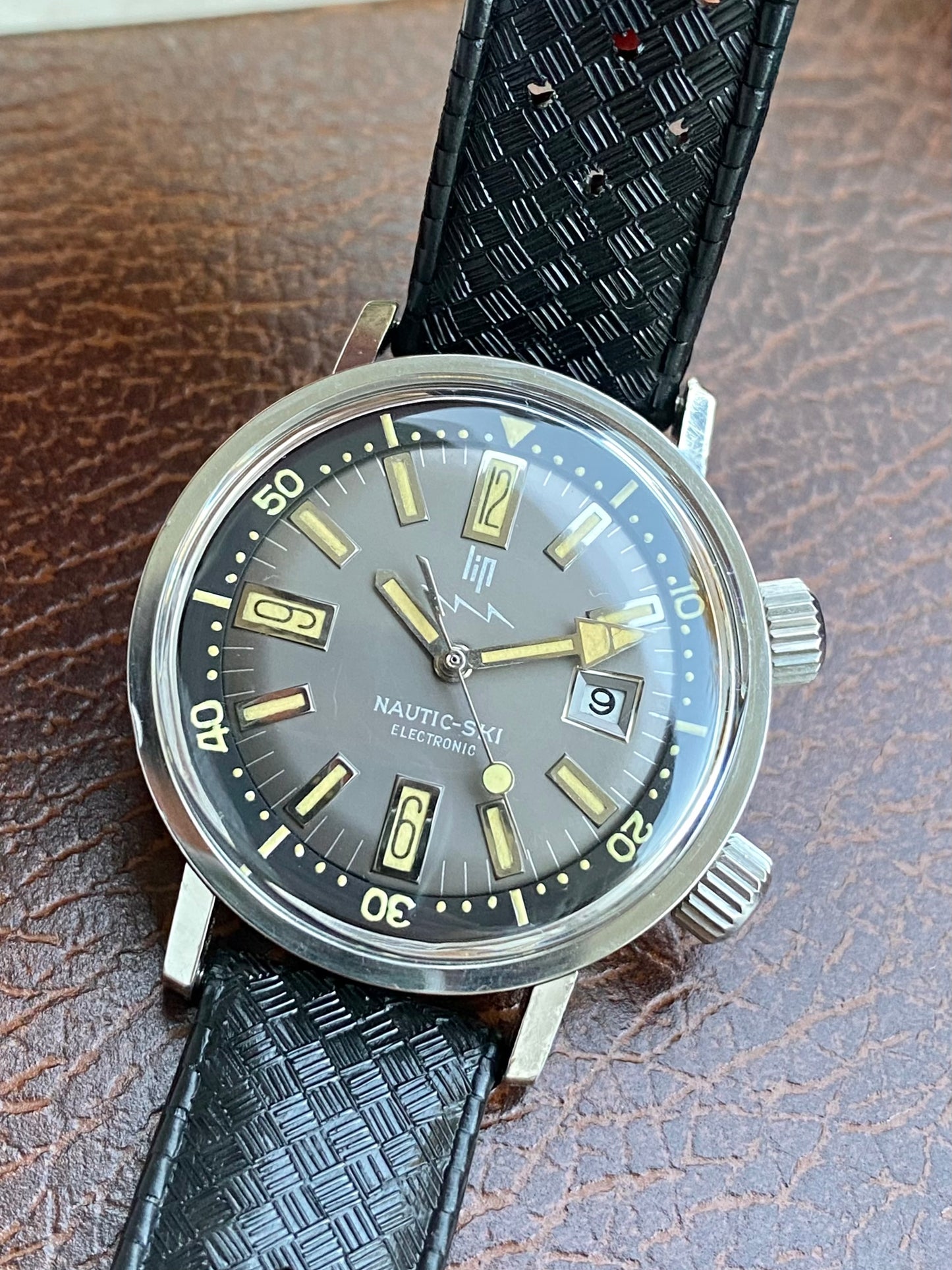 LIP Nautic-Ski Electronic Gris - Boîte + Garantie Totale - Montre Vintage R148 - 1969