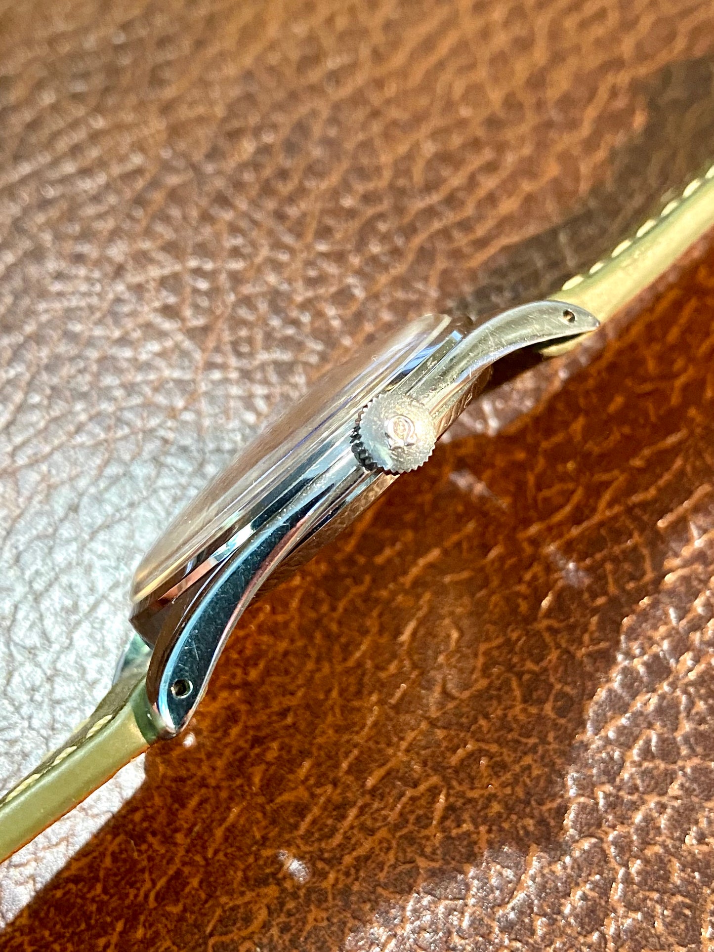 Omega Oversize 38,5mm Ref.2505-30 Montre Vintage Mécanique Cal.266 Jumbo 1955