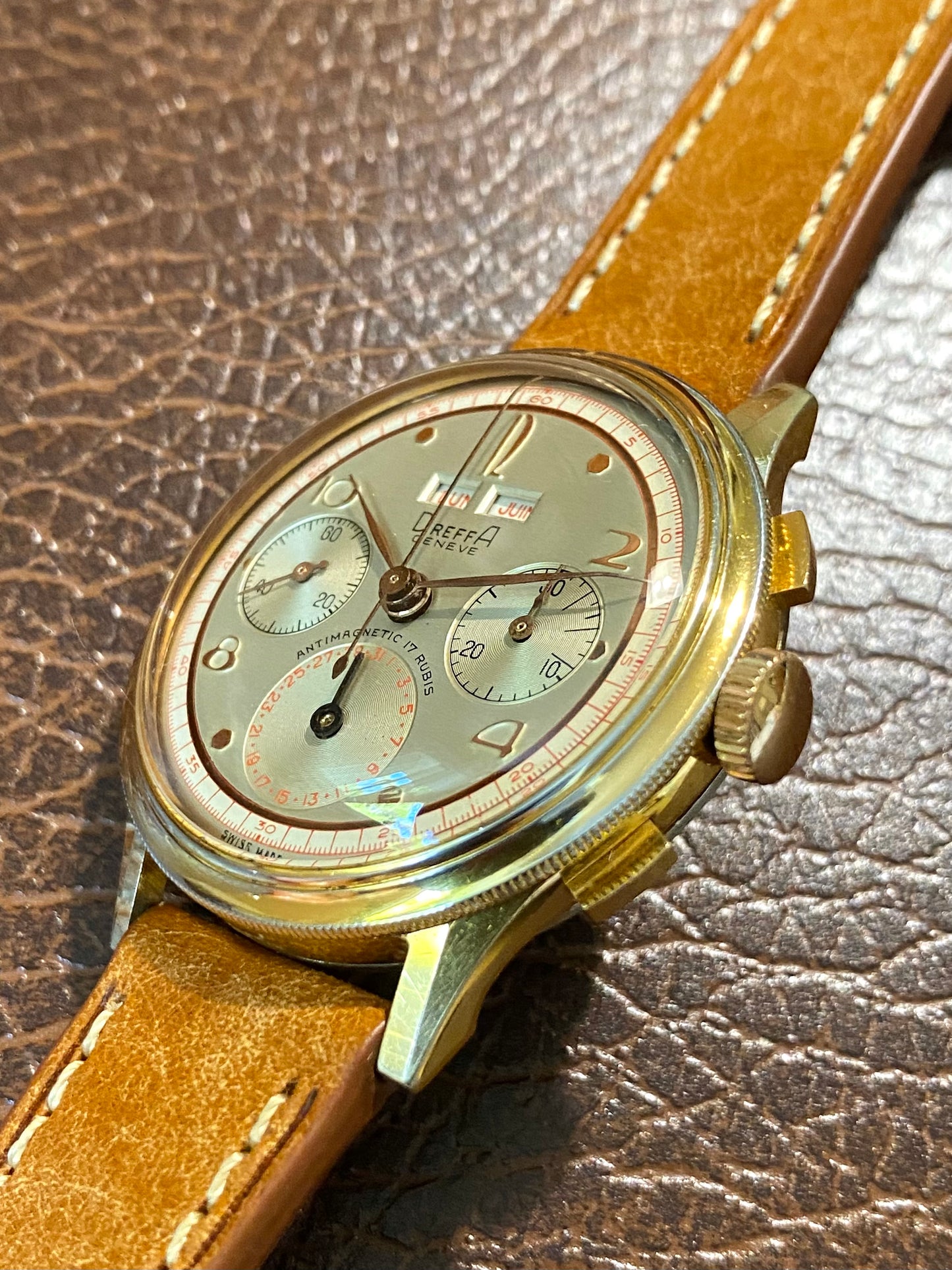 Dreffa Genève Chronographe Triple Date Calendar Landeron 59 - Lunette Tourante - Montre Vintage Plaqué Or 1950