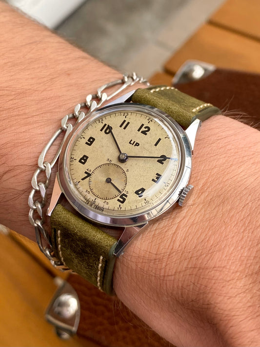LIP "Made In France" R25 en Acier - Montre Vintage Mécanique Militaire 1940
