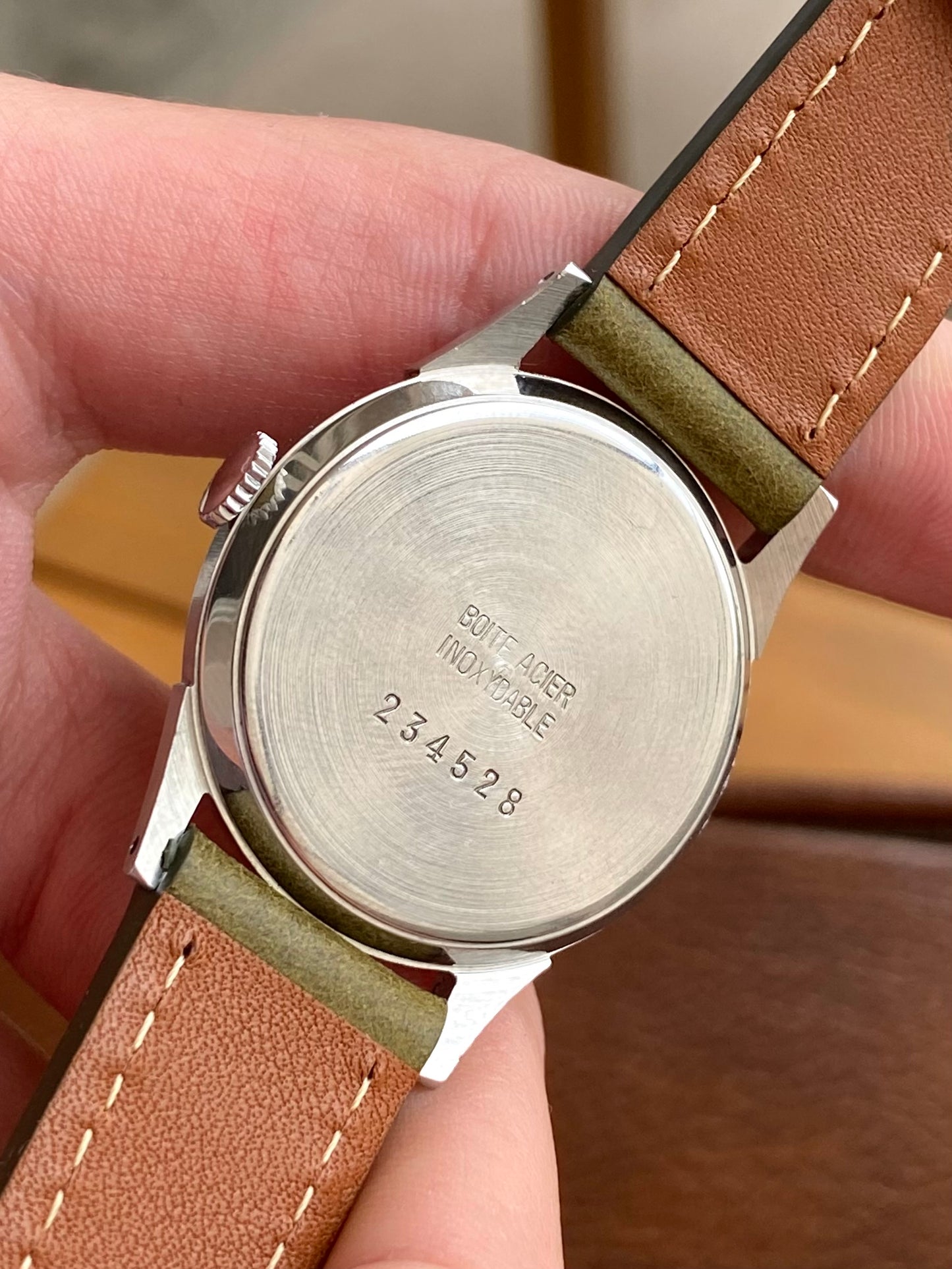 LIP "Made In France" R25 en Acier - Montre Vintage Mécanique Militaire 1940