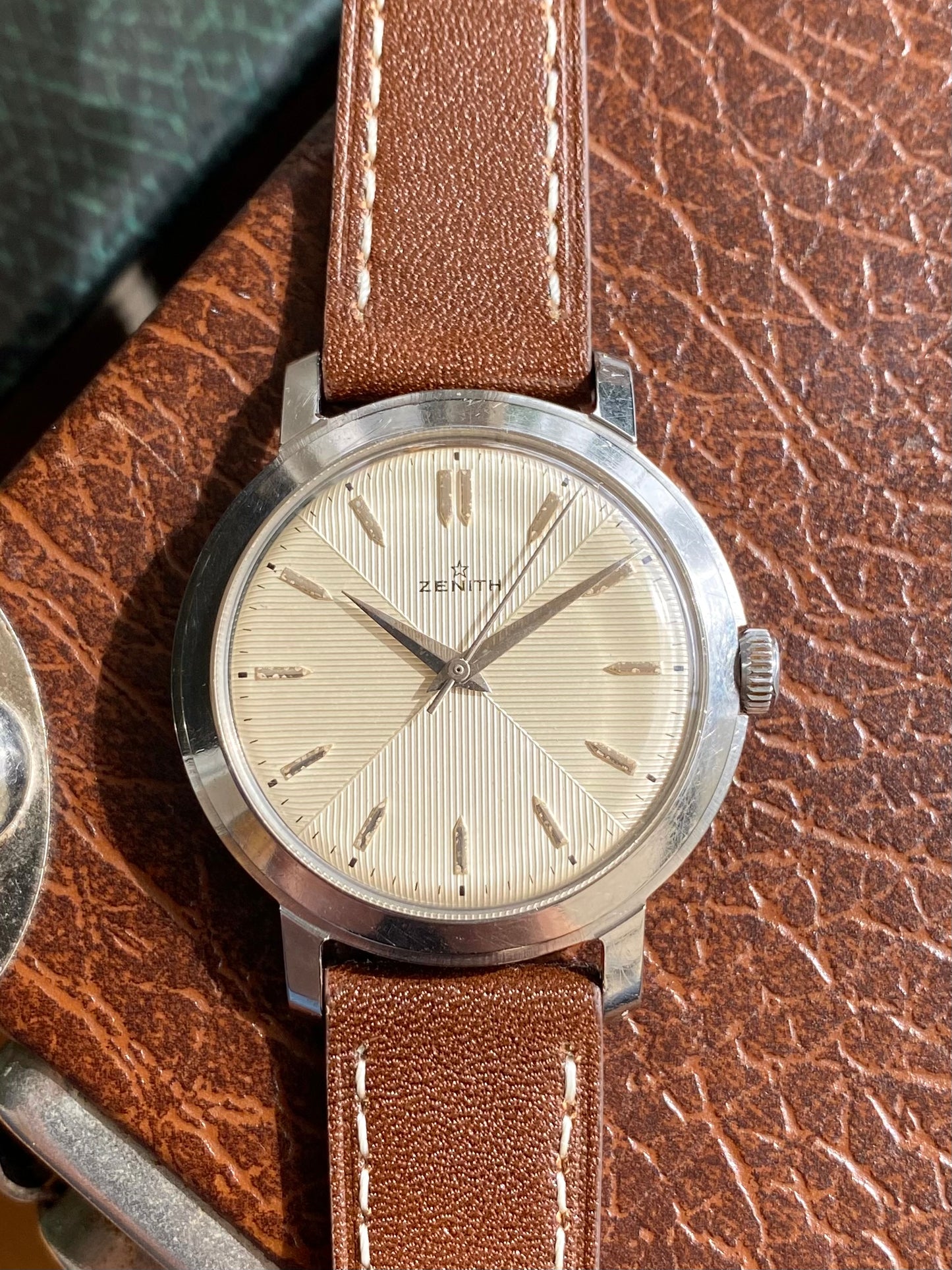 Zenith Sablier - Montre Suisse Vintage Mécanique - Cadran Guilloché - Calibre 106-50-6 - 1960