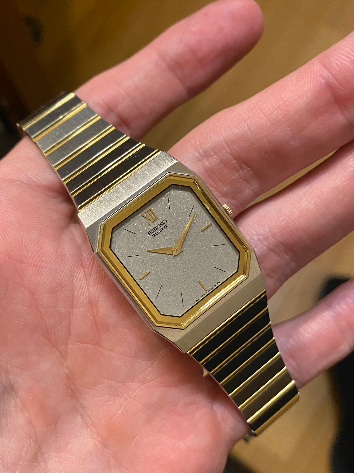 Seiko Tank Quartz Montre Vintage Or - Acier 1980