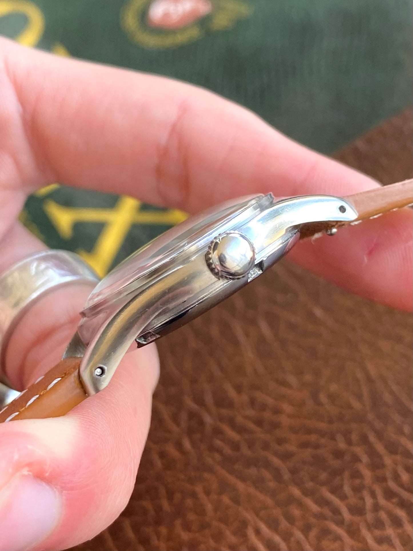 Universal Genève Military Watch - Ref.20724 Cal.263 Enversteel Montre Vintage Mécanique 1945