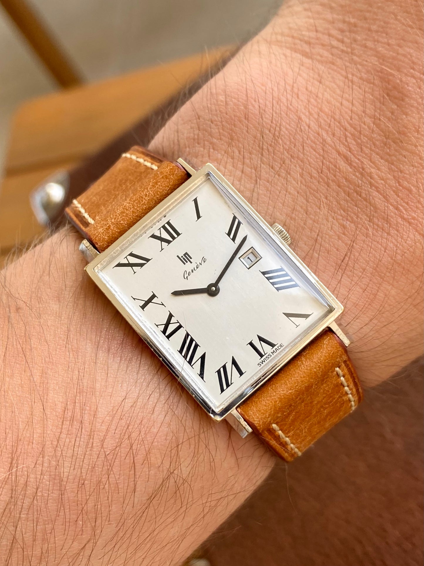 LIP Genève Montre Vintage Mécanique Boîtier Rectangle - Chiffres Romains - RC193 - 1960