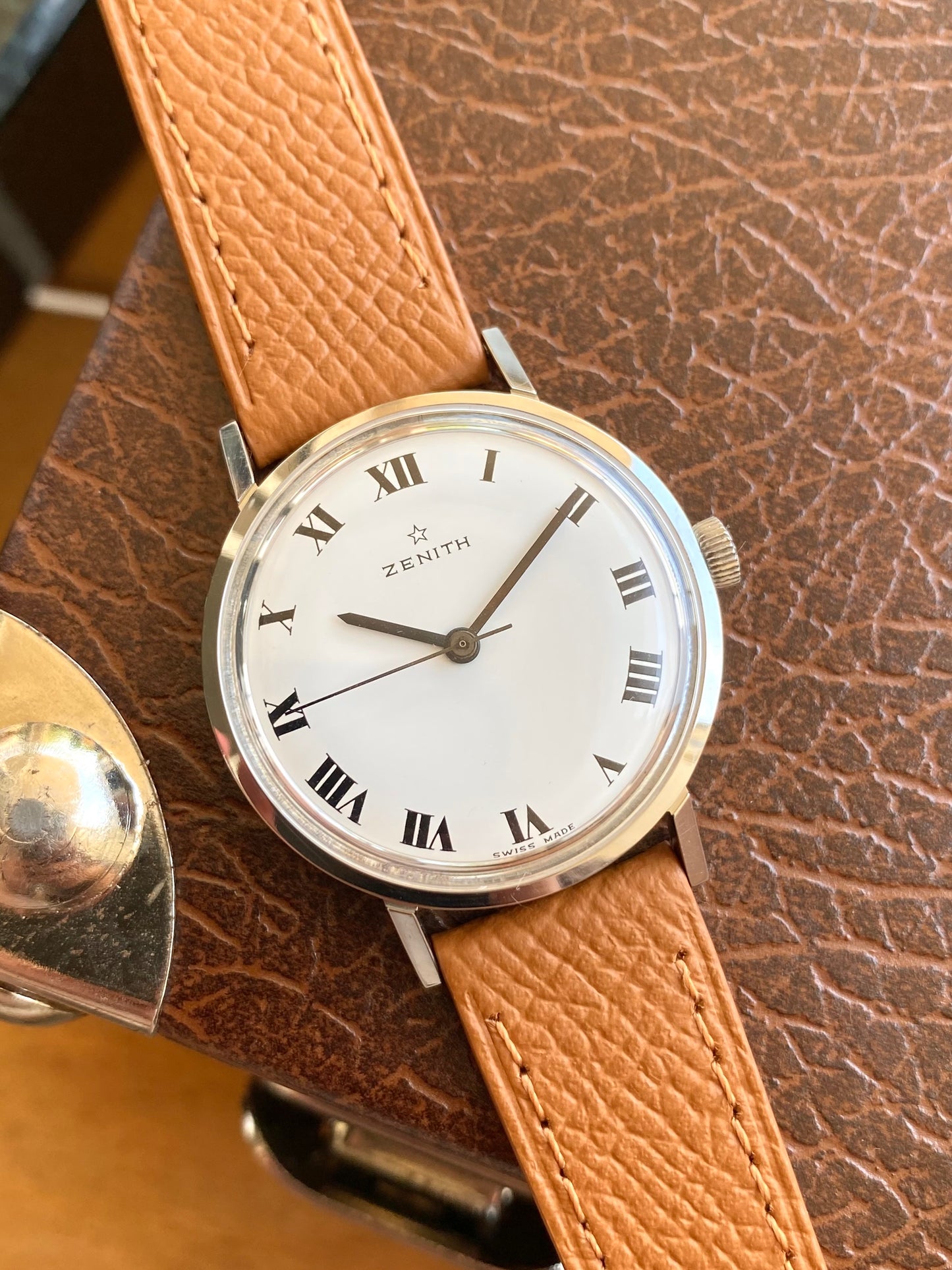 Zenith Suisse Montre Vintage Mécanique Calibre 2542 - Chiffres Romains - 1960 + Boucle