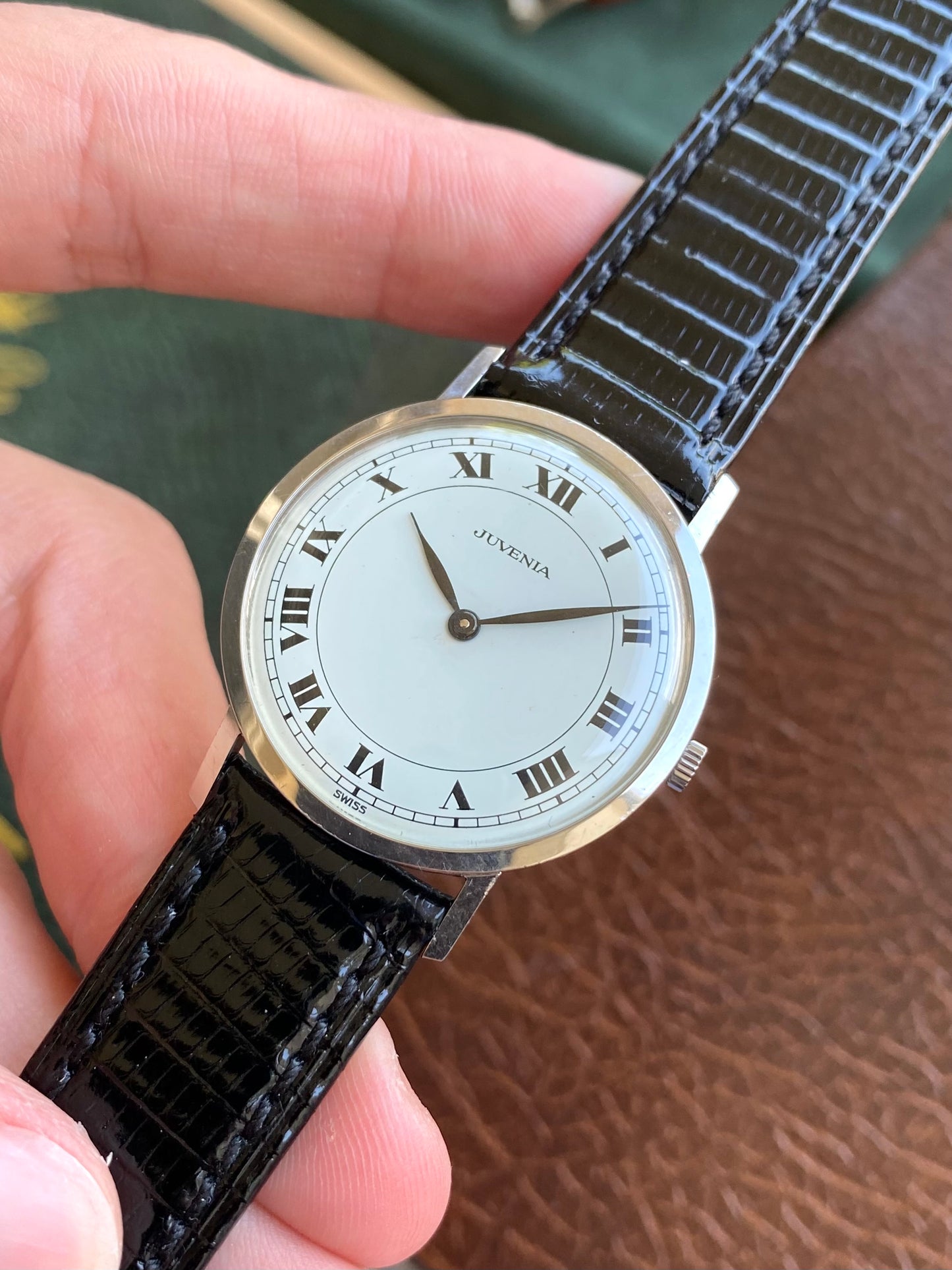 Juvenia Swiss Extra Plate DressWatch - Montre Vintage Mécanique Cal.602 - 1960