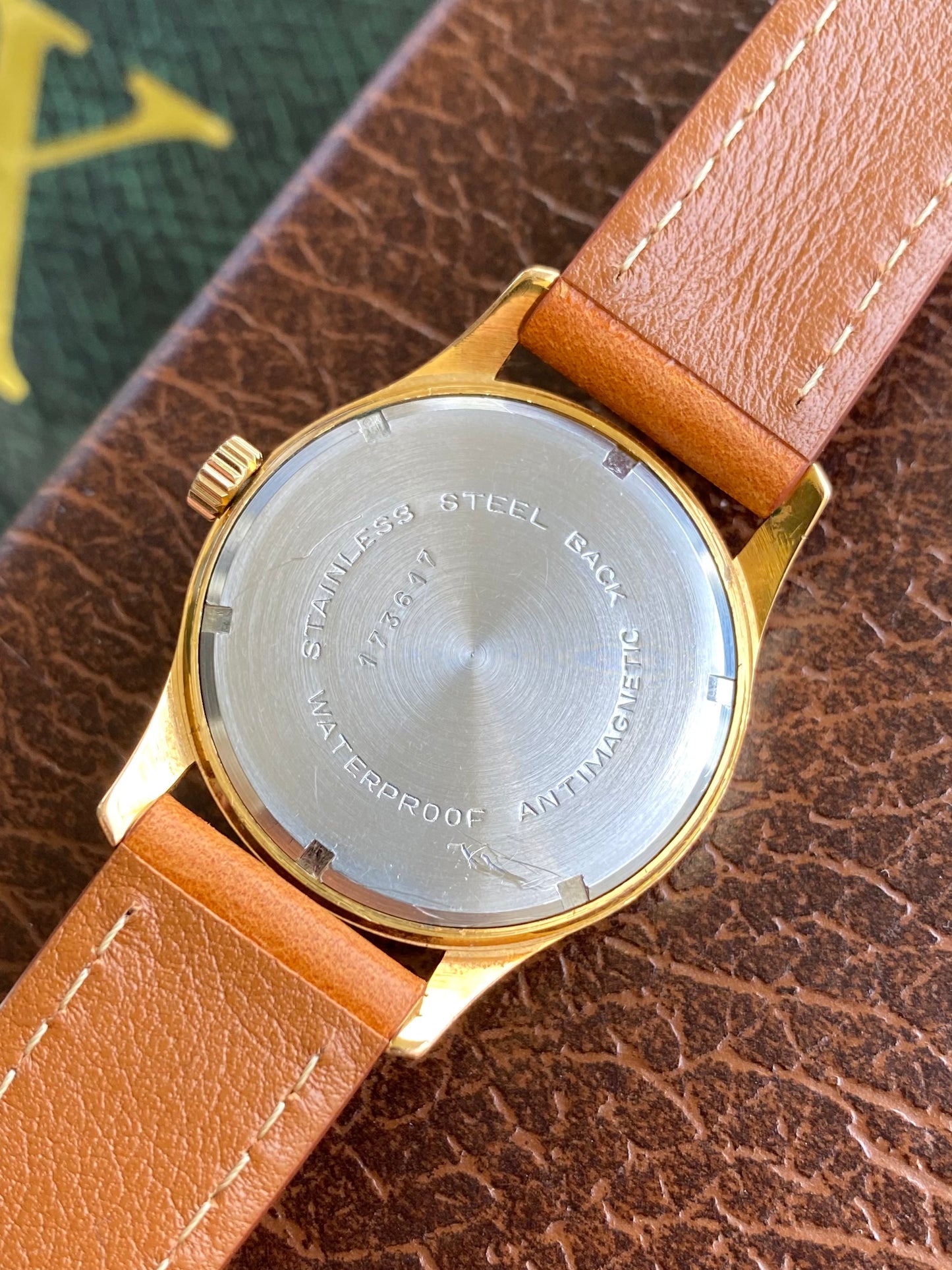 LIP France R23 Montre Vintage Mécanique Plaqué Or 1960
