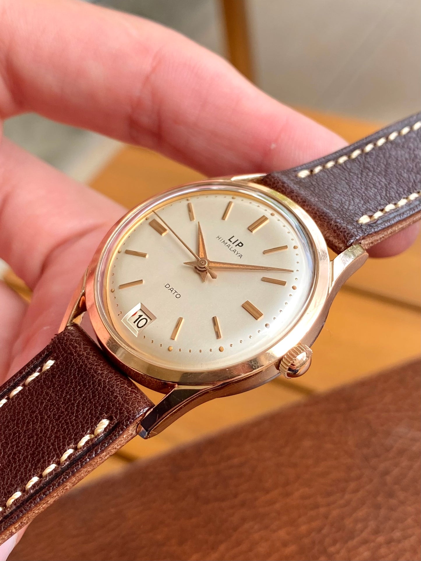 LIP Himalaya Dato Boitier Super Plaqué Or 200 Microns - Montre Vintage Mécanique R23 1960