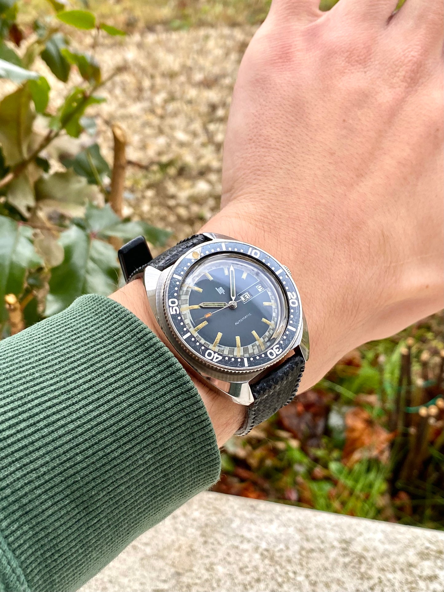 LIP Diver Automatic Jour/Date 41mm Oversize Montre Vintage de Plongée 1960