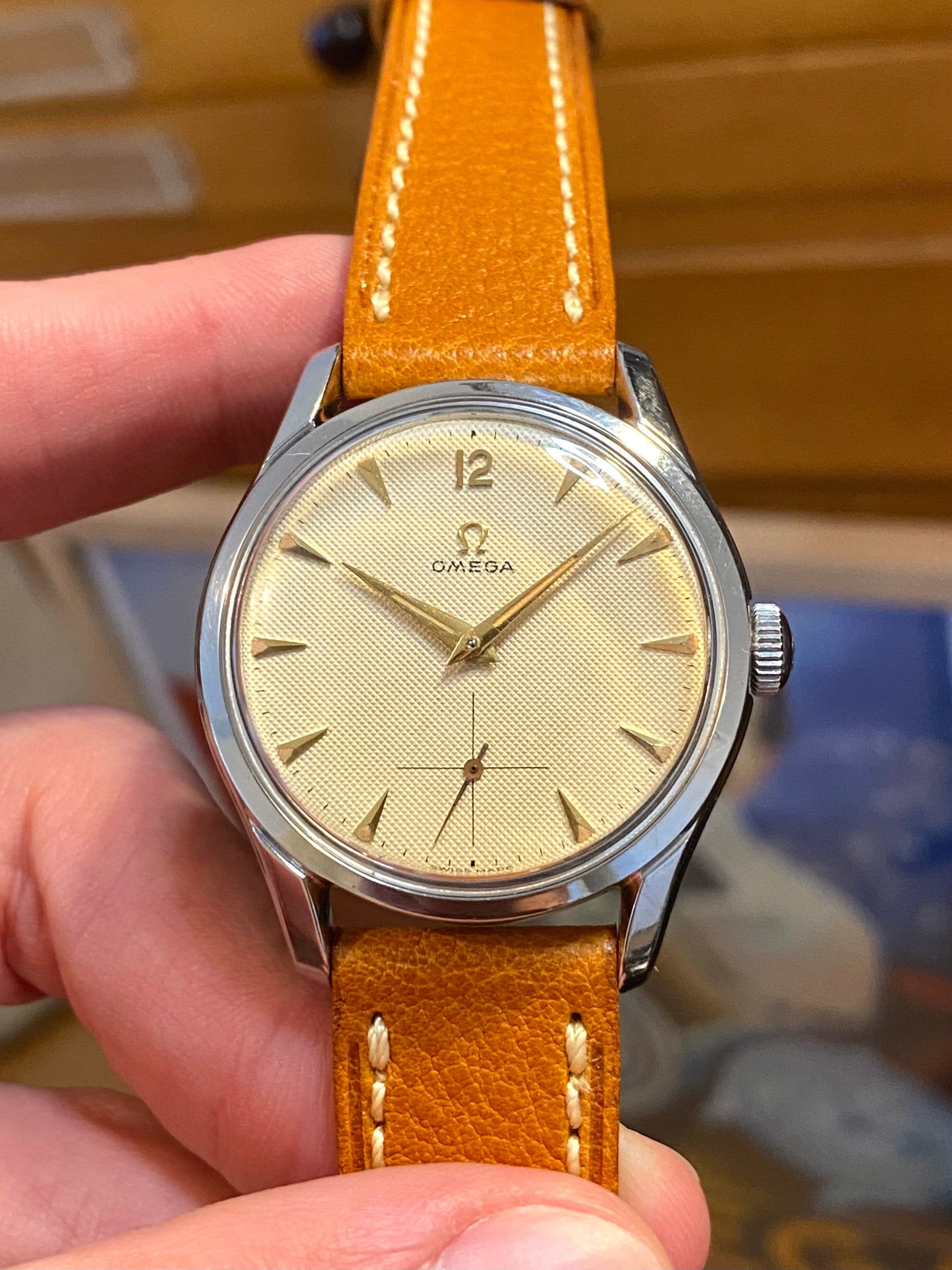 Omega Ref. 2639-13 Cal.266 Montre Vintage Mécanique Cadran HoneyComb - 1953