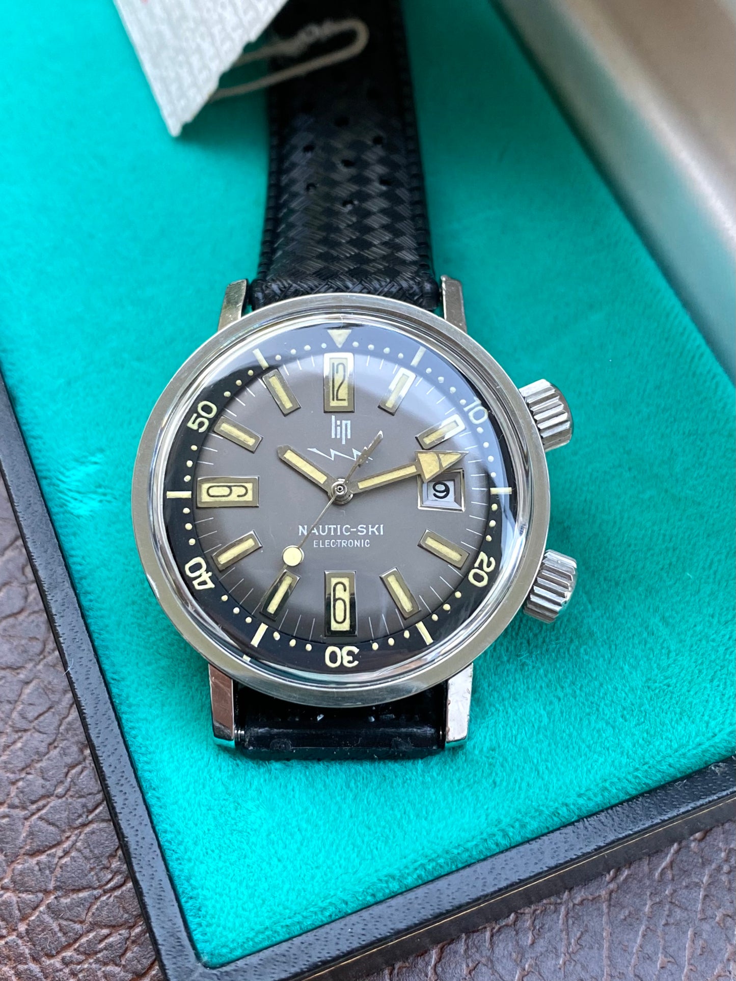 LIP Nautic-Ski Electronic Gris - Boîte + Garantie Totale - Montre Vintage R148 - 1969
