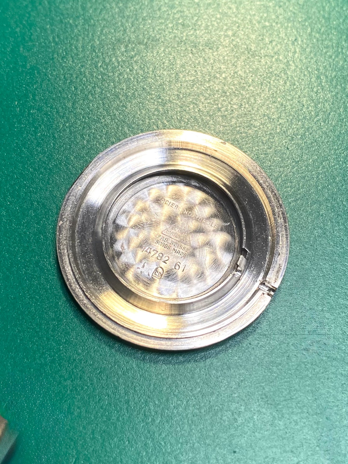 Omega Extra-Plate Ref. 14782-61 Cal. 620 Montre Vintage Mécanique Acier 1964