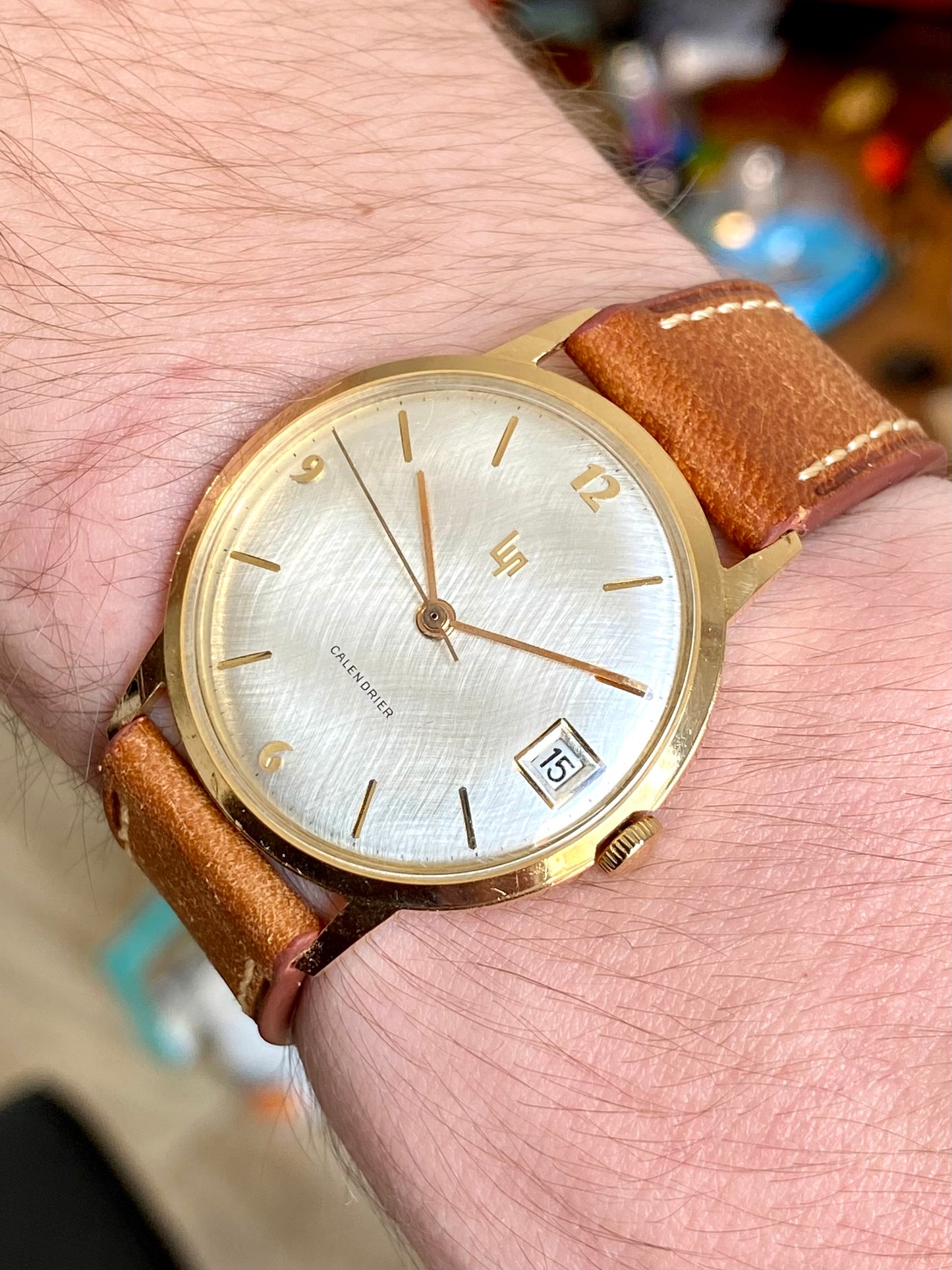 LIP Calendrier Or Jaune 18k 750/1000 Montre Vintage Mécanique R017 1960