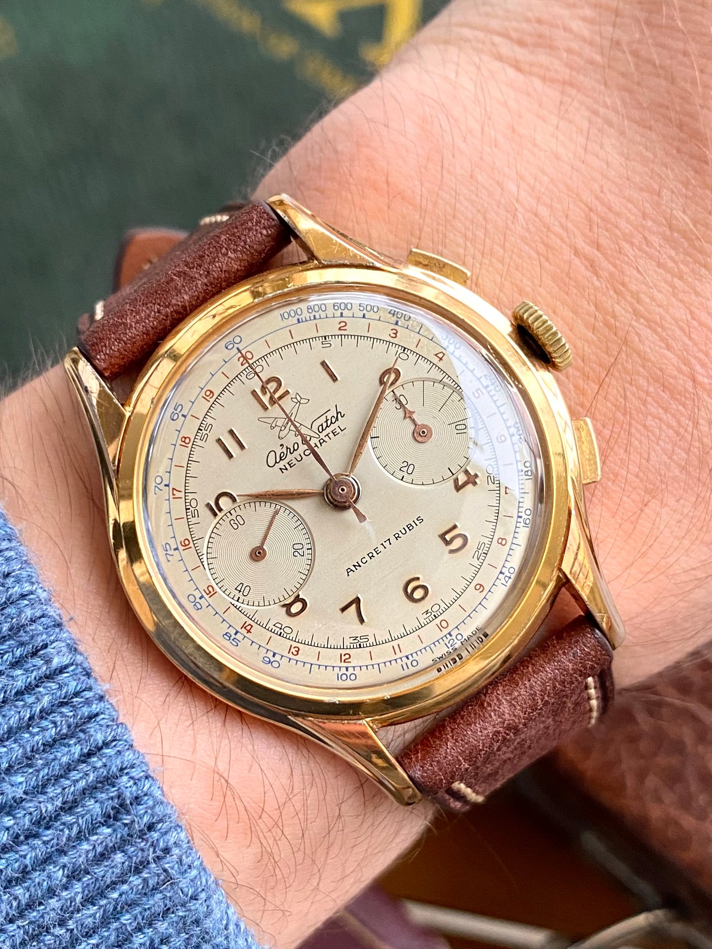 AéroWatch Montre Vintage Chronographe Suisse Plaqué Or - Mecanique Landeron 48 - 1950