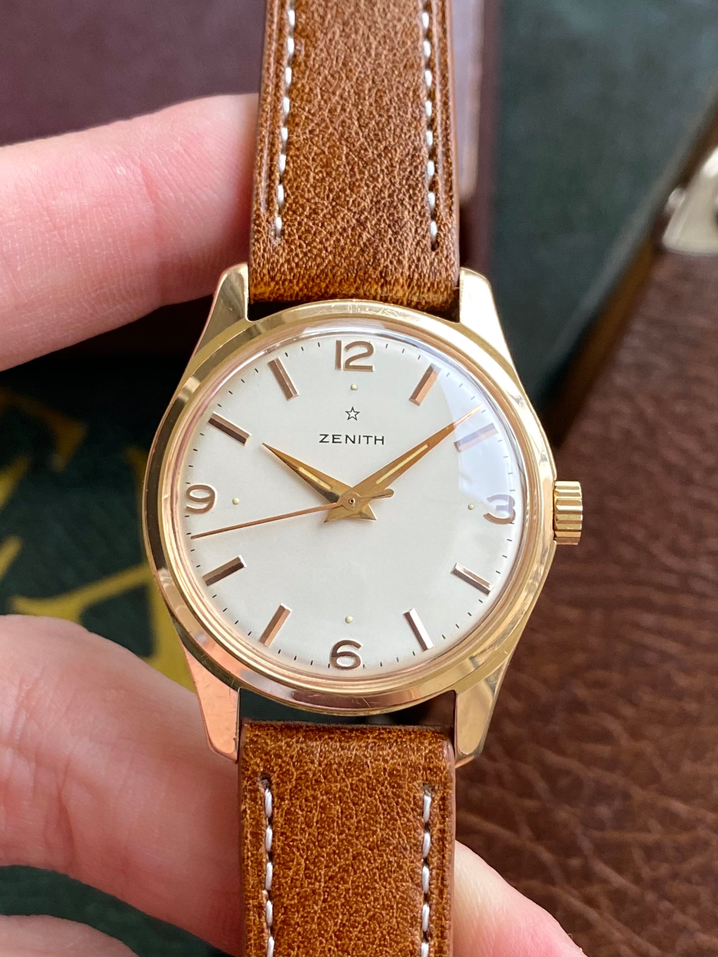 Zenith Cal. 106-50-6 Montre Vintage Mécanique Plaqué Or 1960