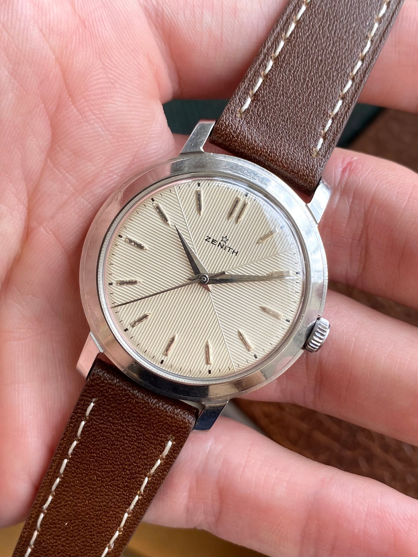 Zenith Sablier - Montre Suisse Vintage Mécanique - Cadran Guilloché - Calibre 106-50-6 - 1960
